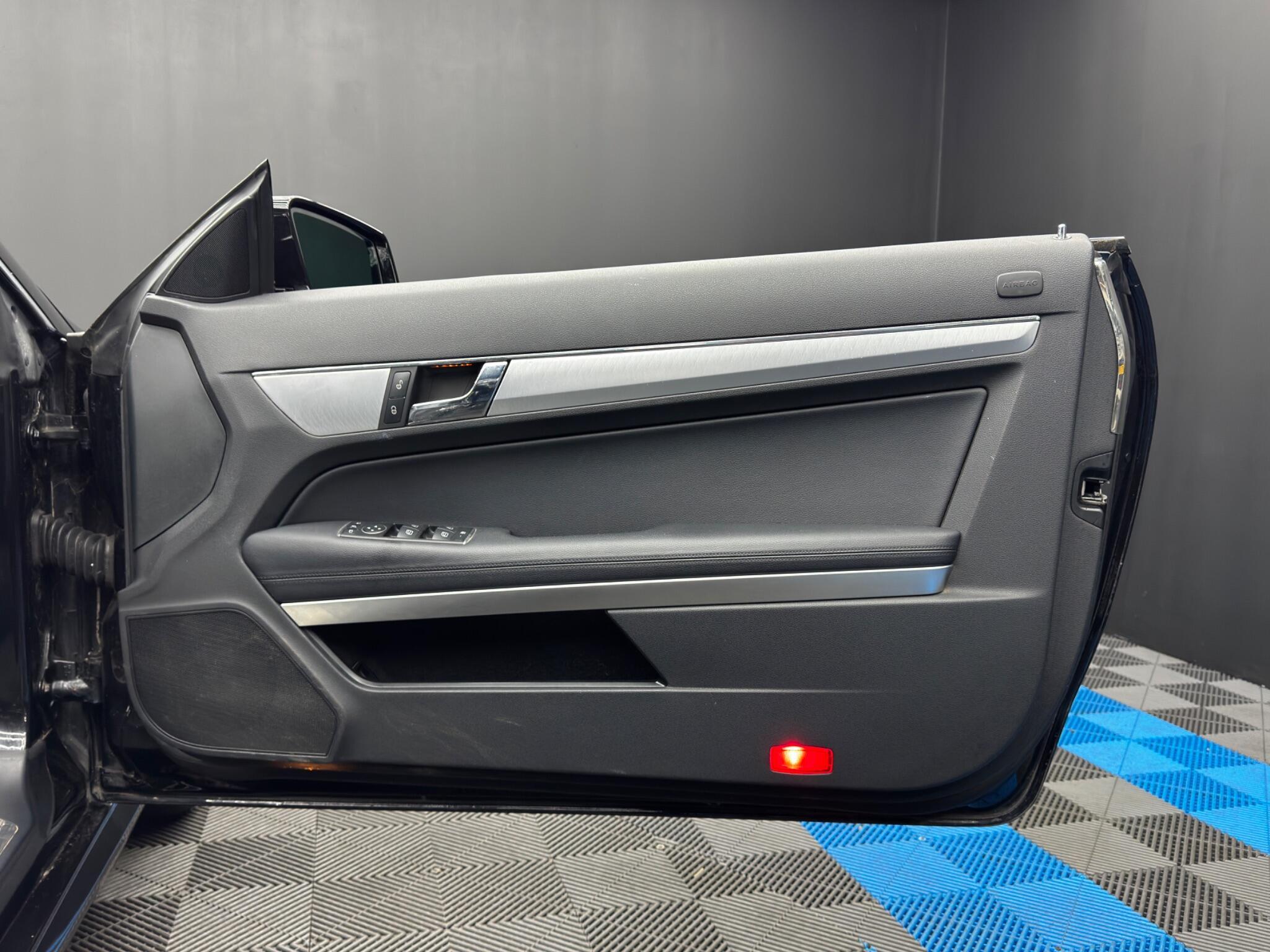 Mercedes E Class - Image 39