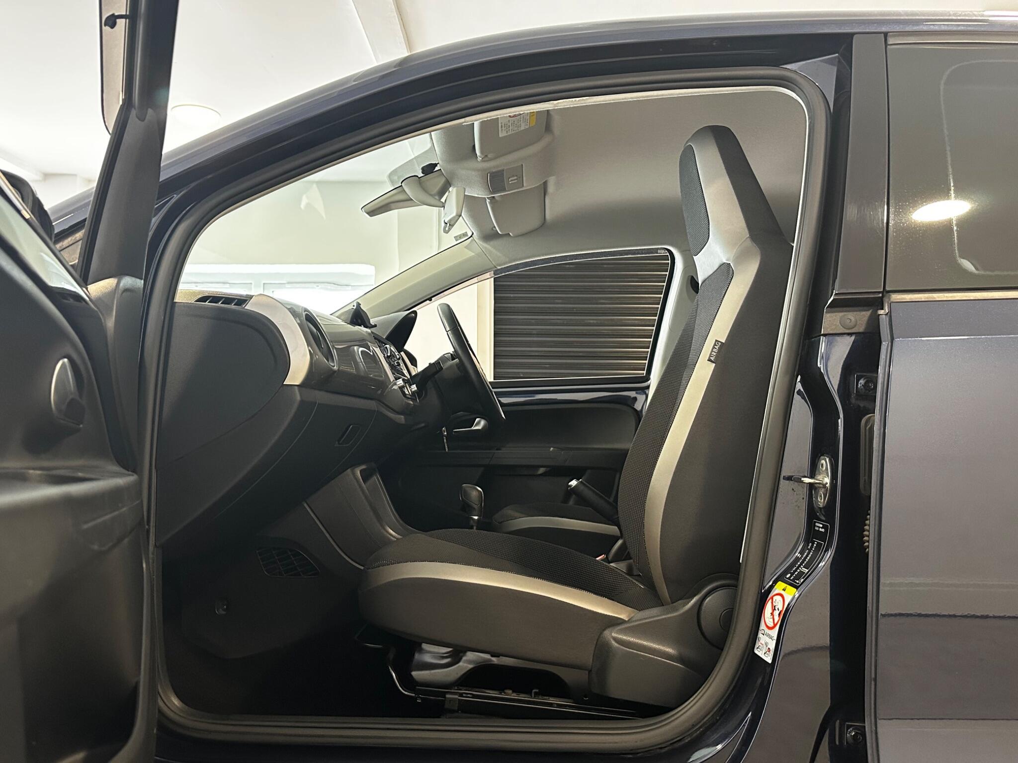 Volkswagen up! - Image 13