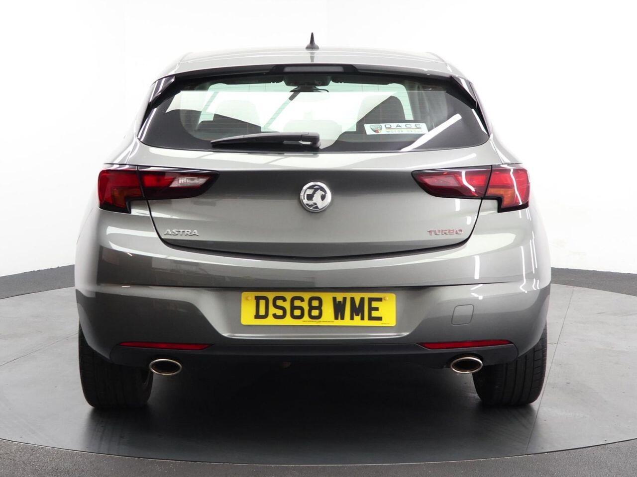Vauxhall Astra - Image 6