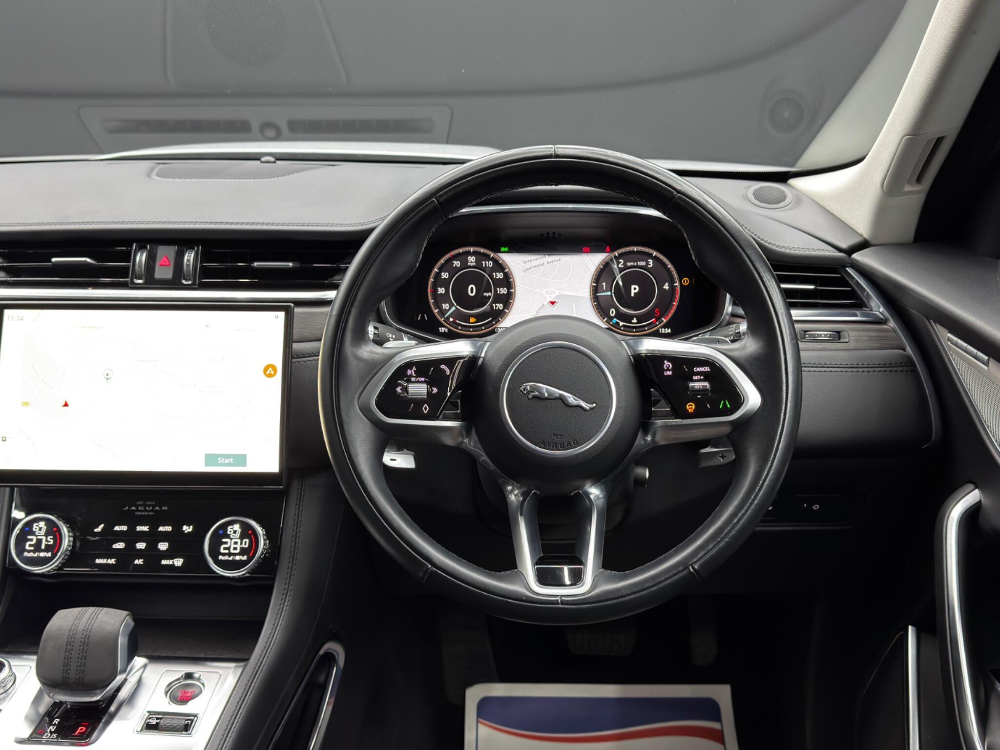 Jaguar F-Pace - Image 18