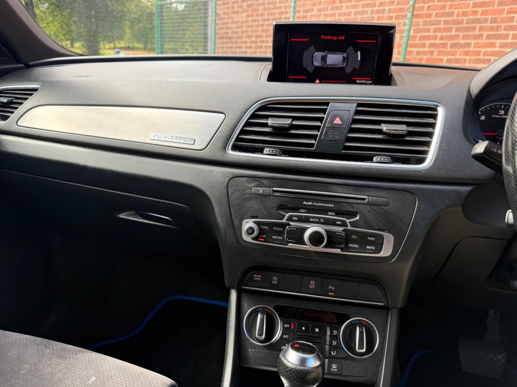 Audi Q3 - Image 9