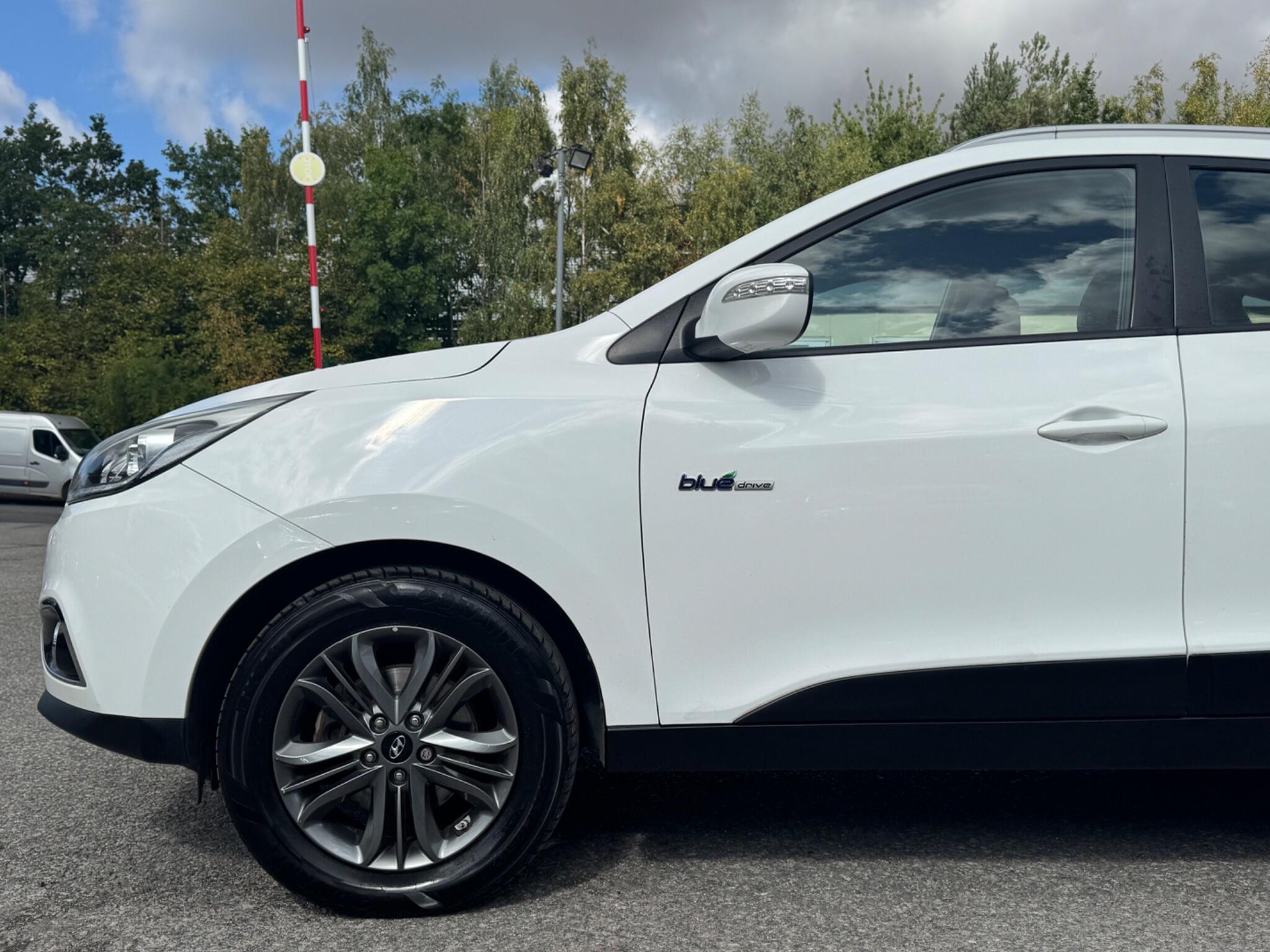 Hyundai ix35 - Image 11