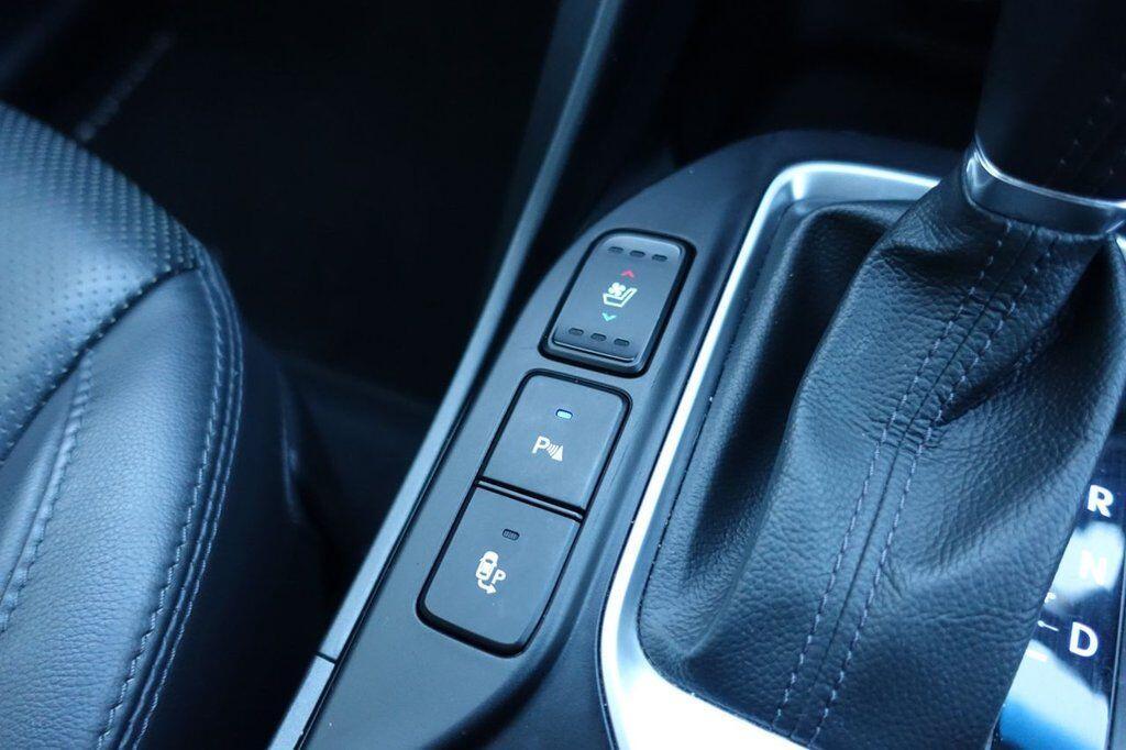 Hyundai Santa Fe - Image 19