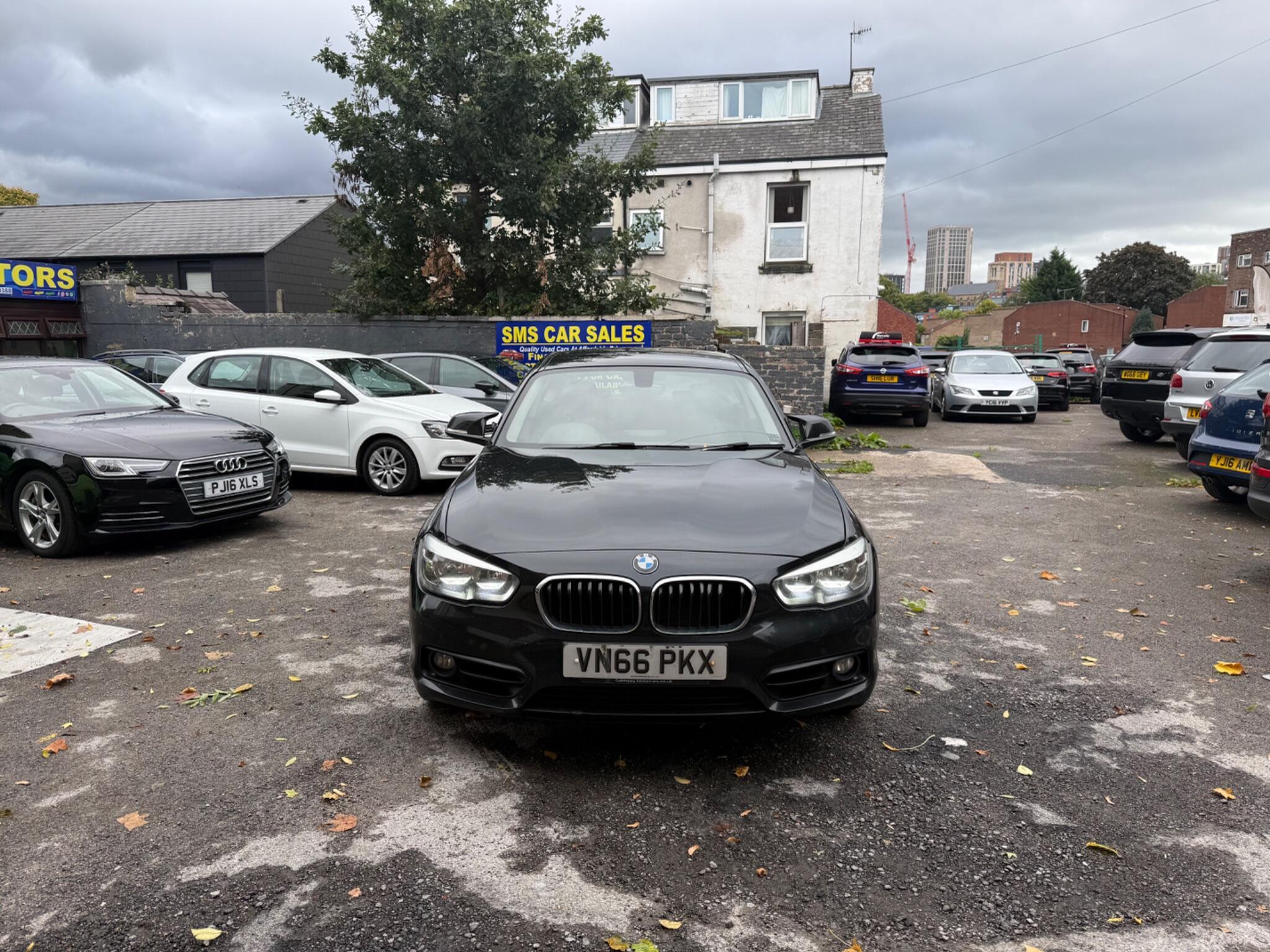 BMW 1 Series - Image 2
