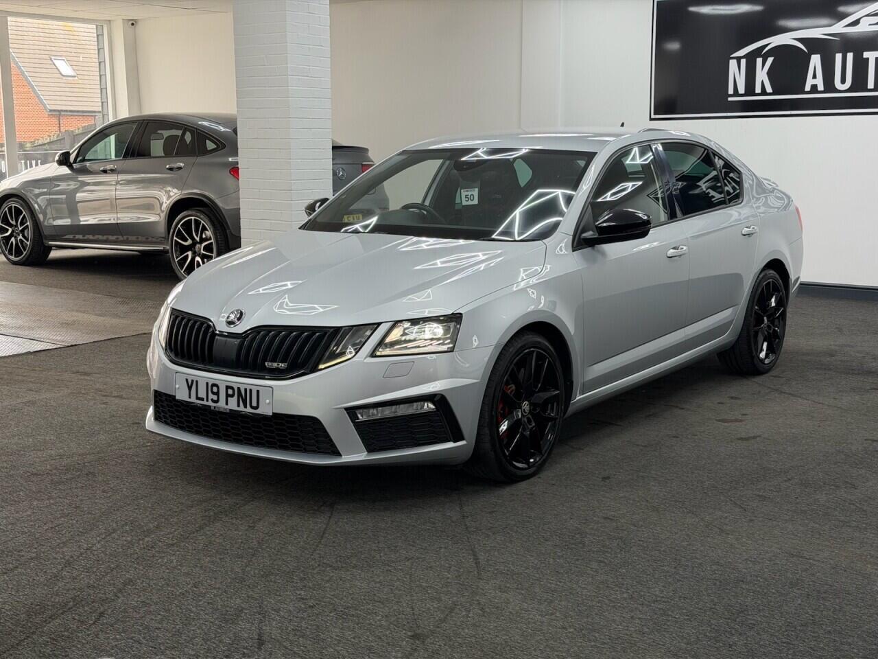 Skoda Octavia - Image 8