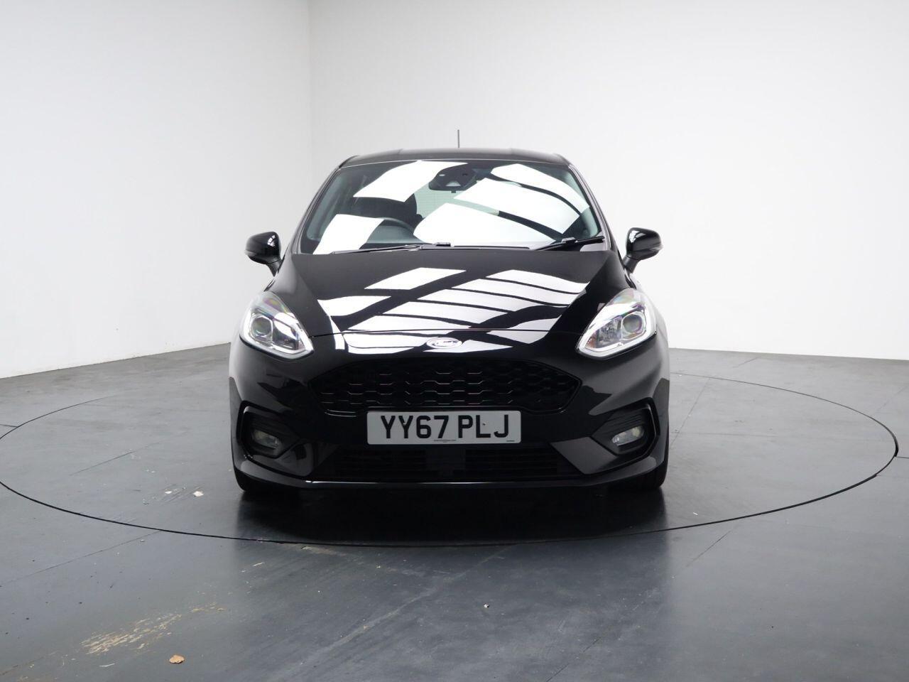 Ford Fiesta - Image 5