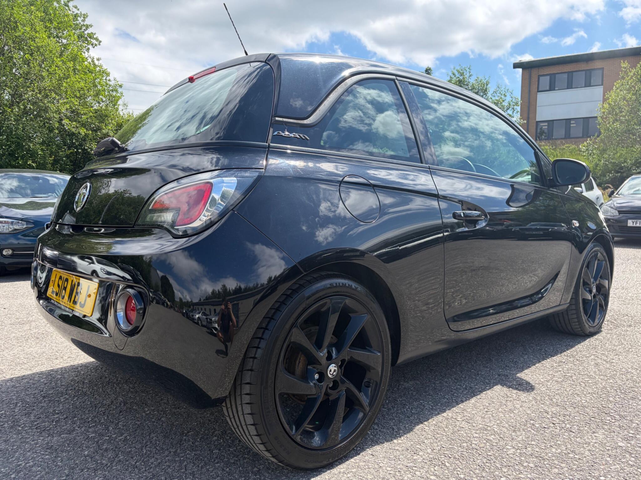 Vauxhall ADAM - Image 4