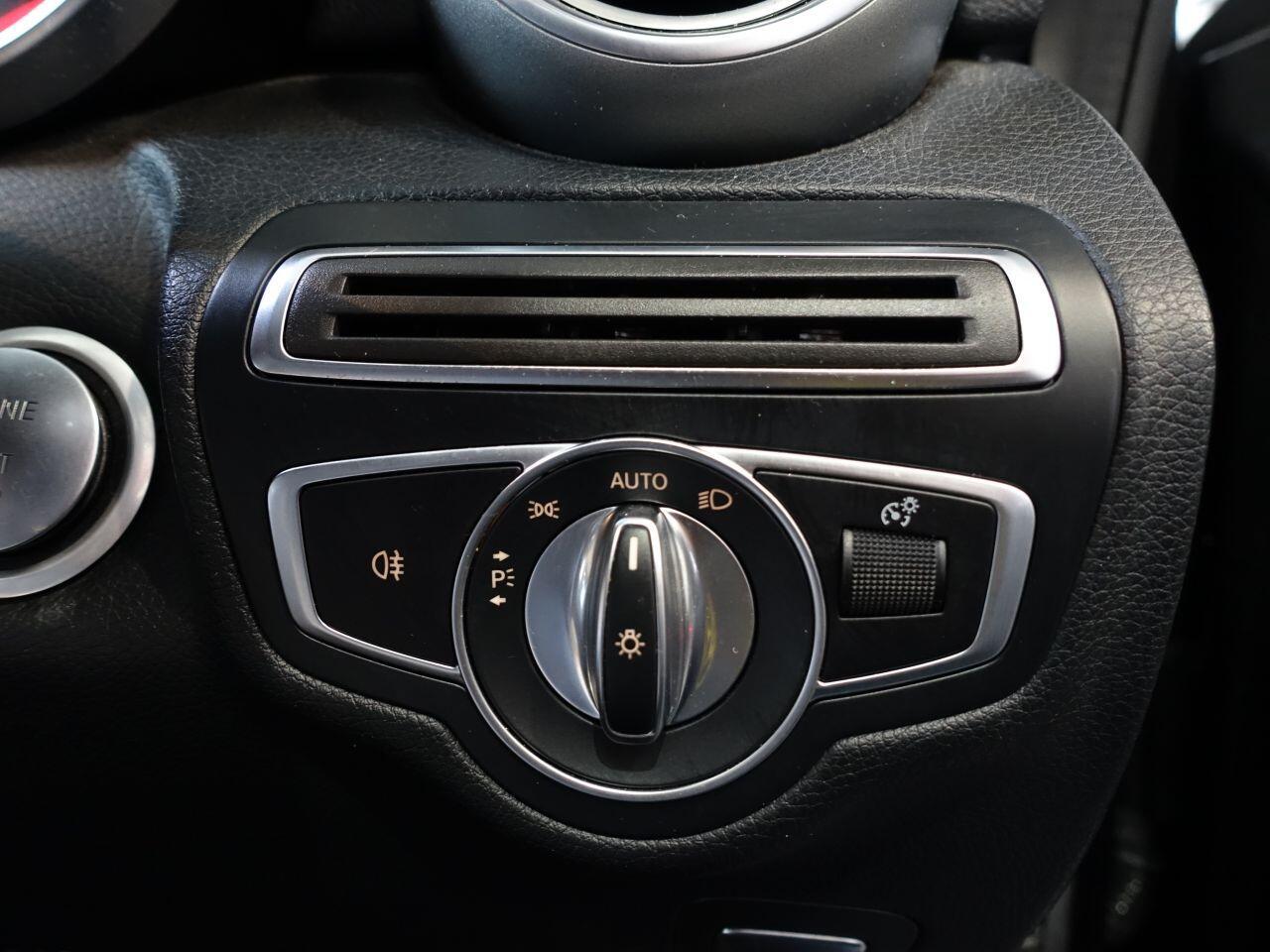 Mercedes-benz C-CLASS - Image 30