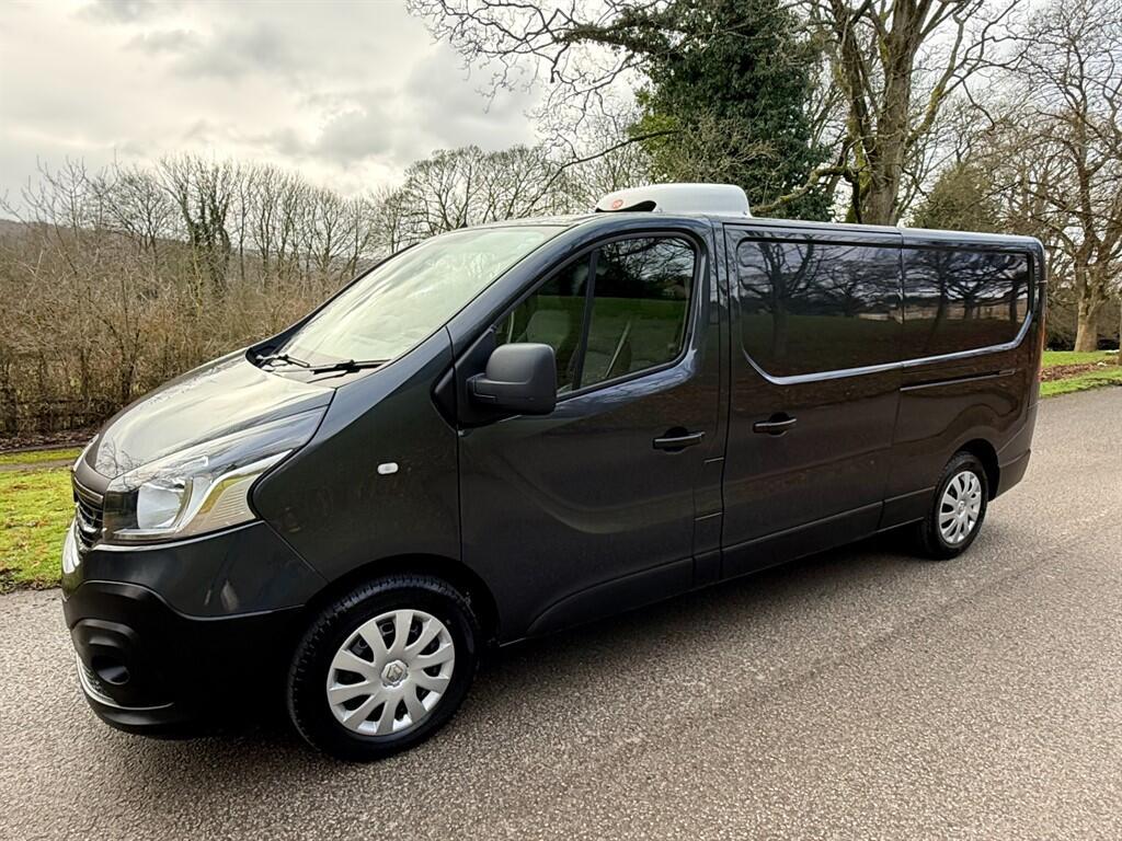 Renault Trafic - Image 16