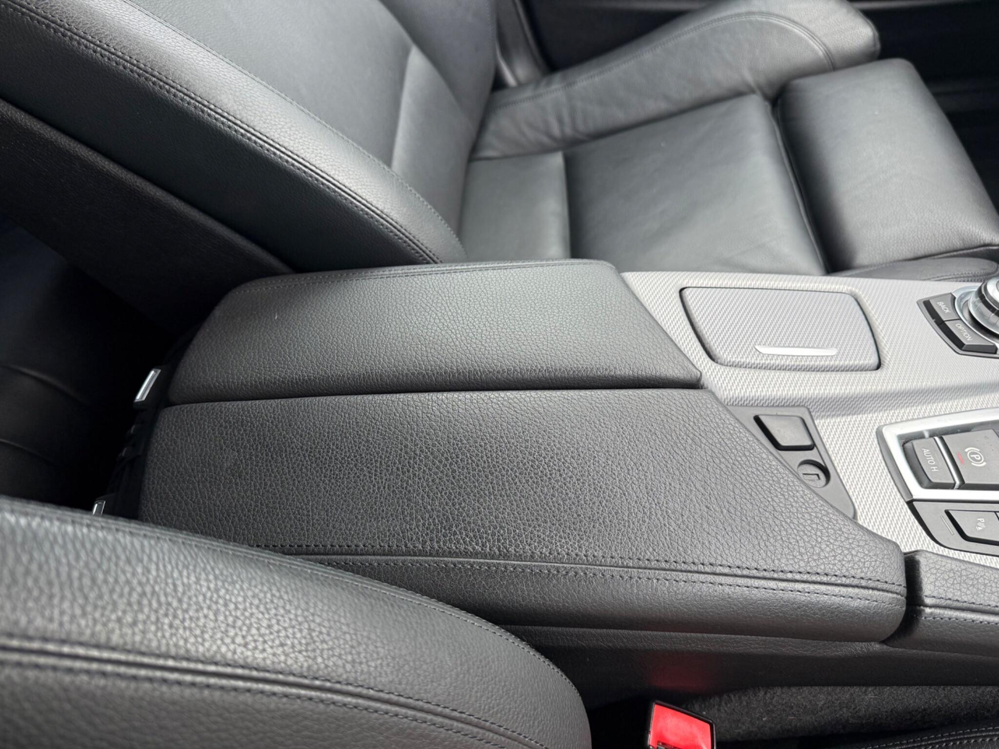 BMW 5 Series - Image 27