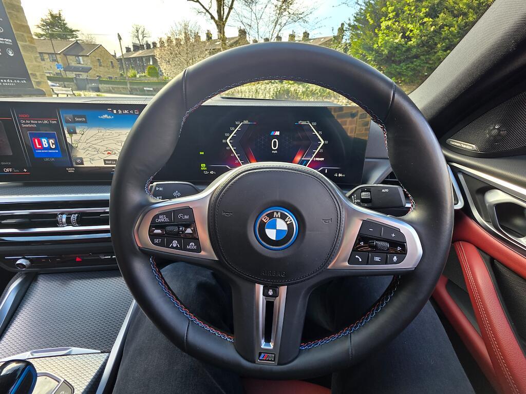 BMW I4 - Image 38