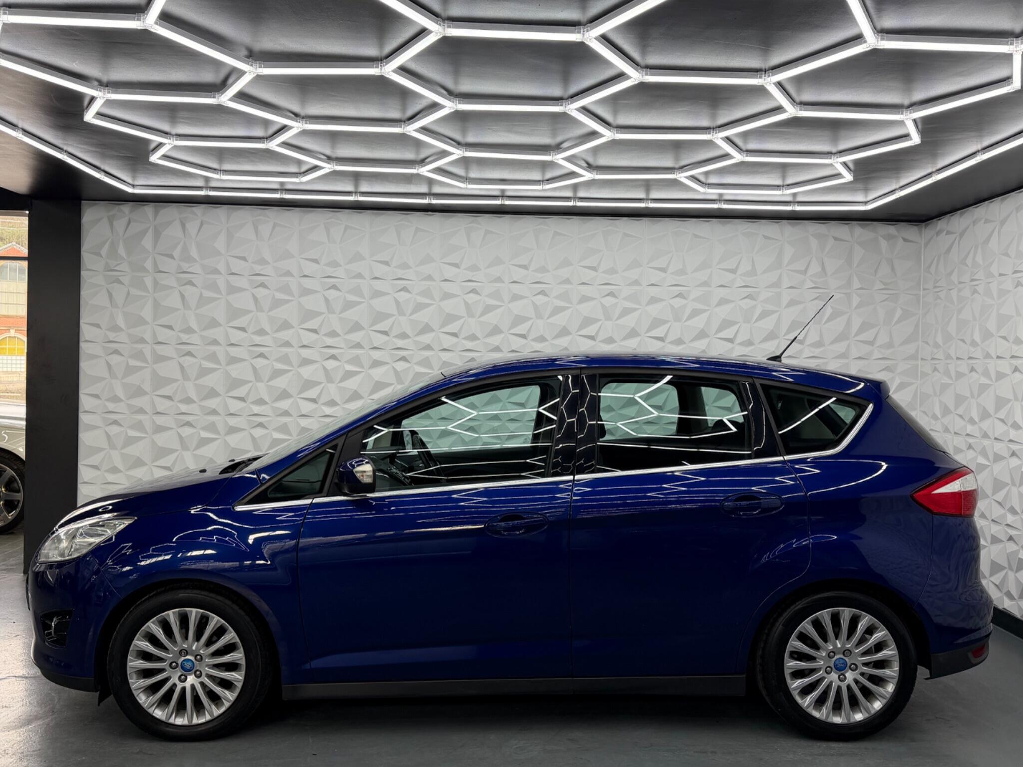 Ford C-MAX - Image 8