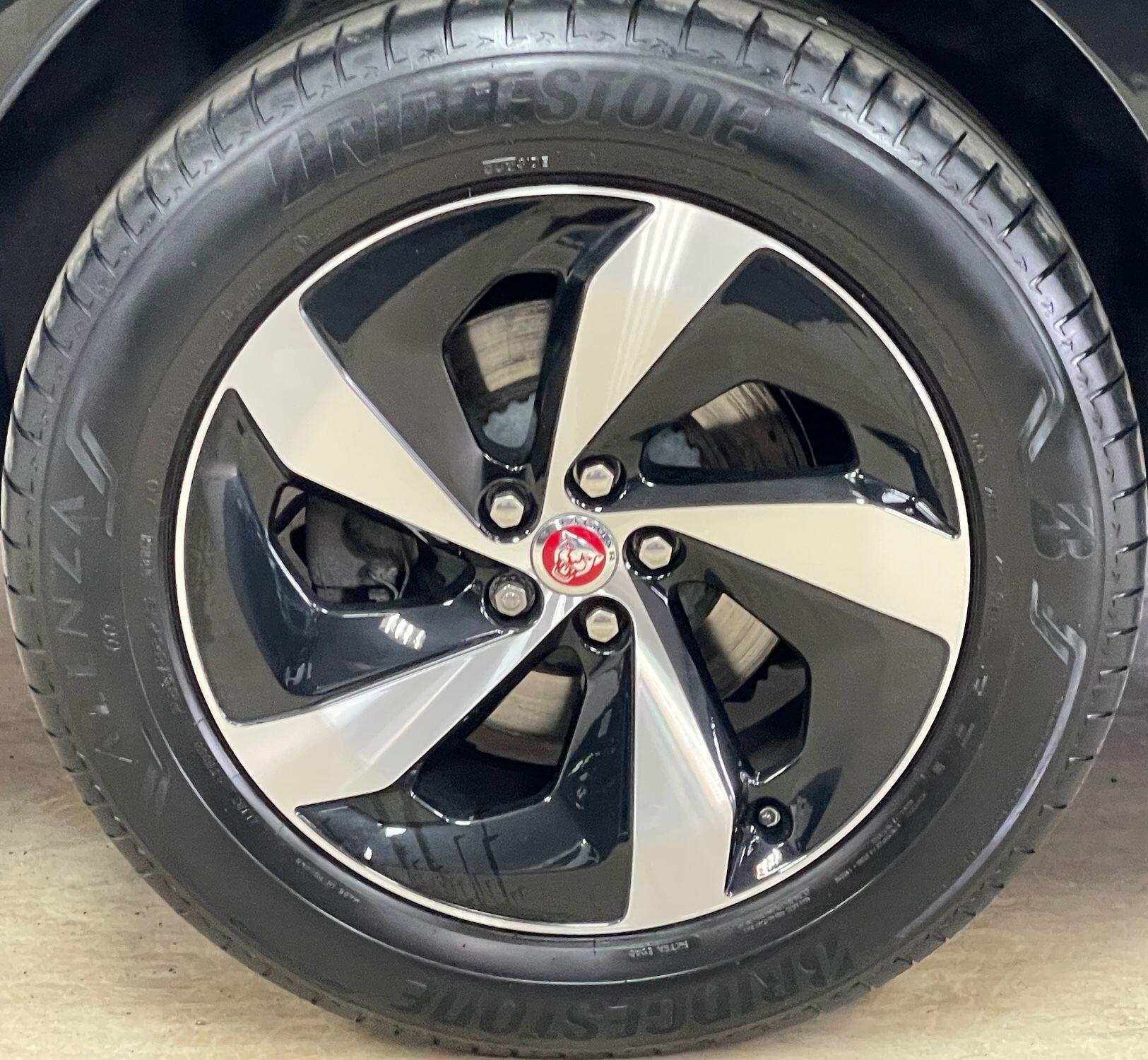 Jaguar F-Pace - Image 16
