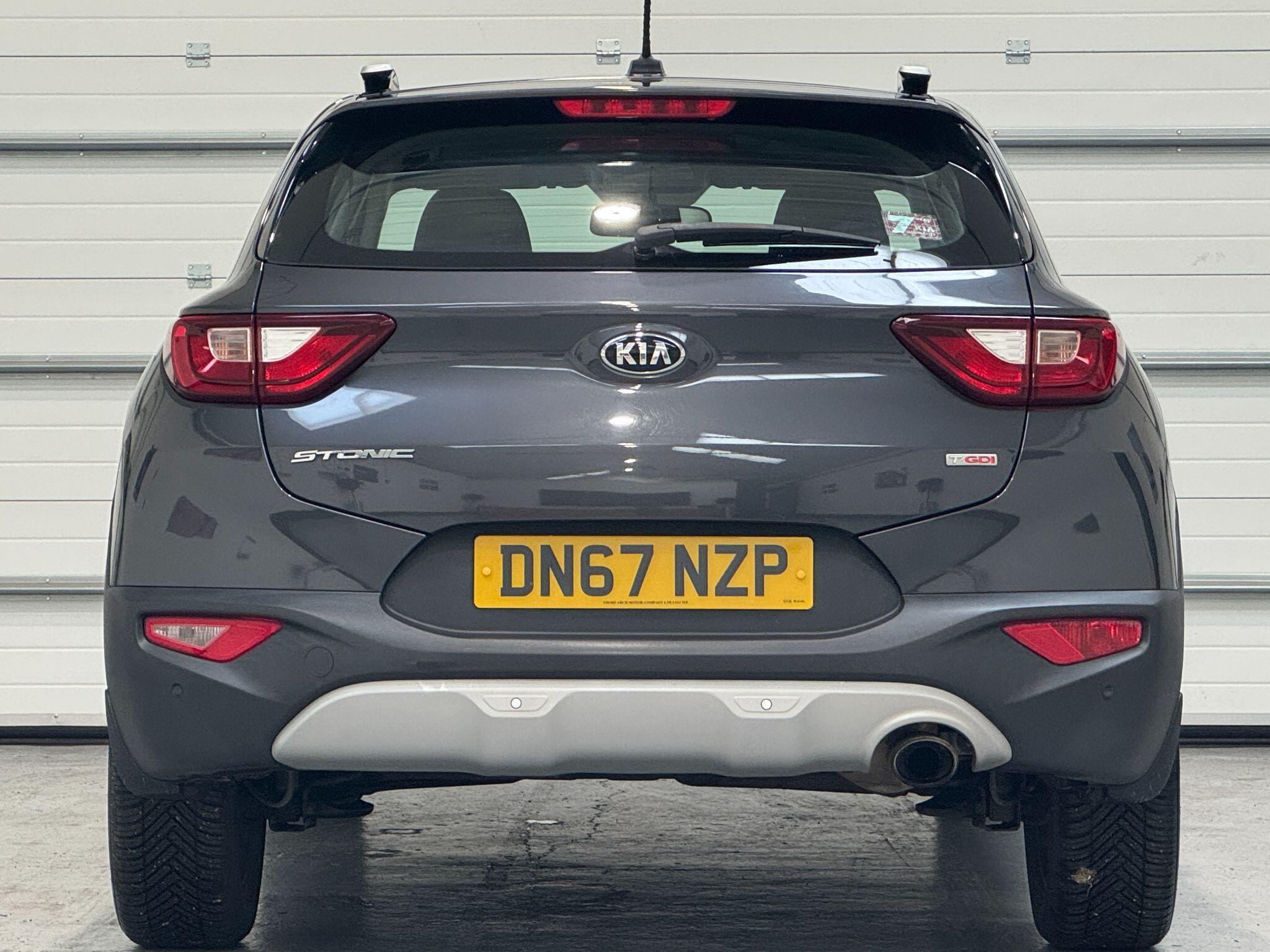 Kia Stonic - Image 13