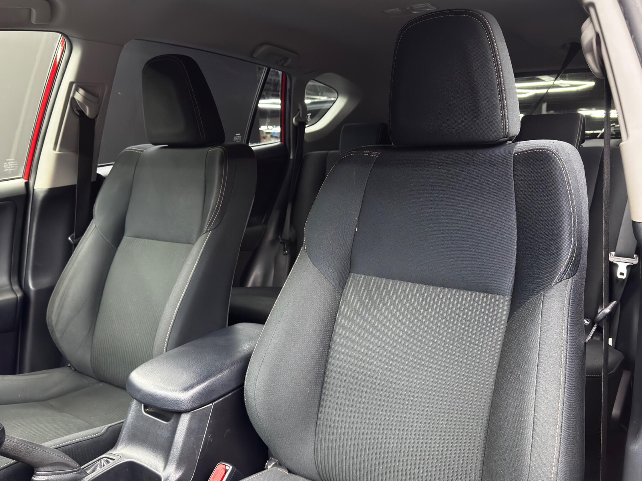 Toyota RAV4 - Image 14