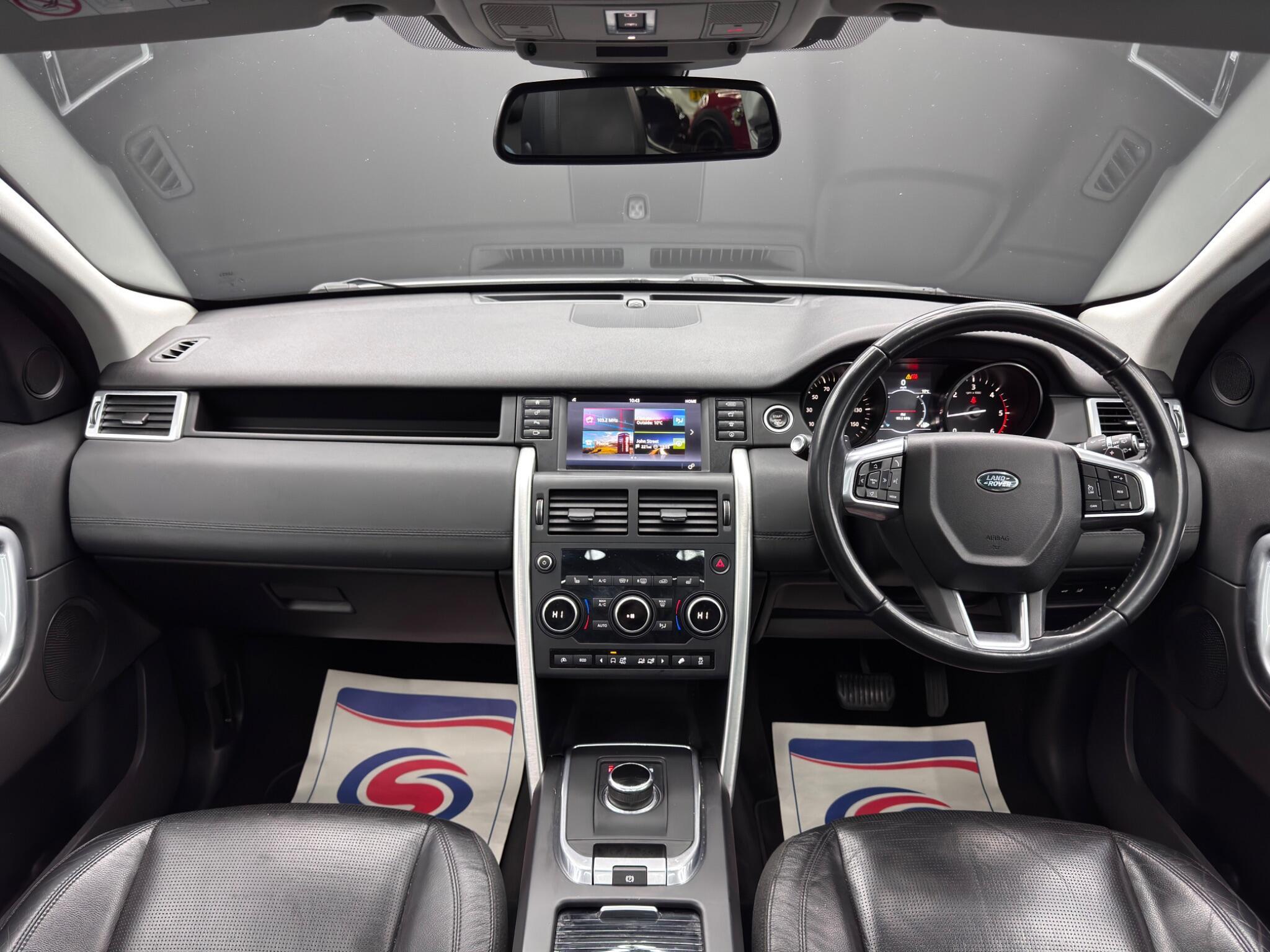 Land Rover DISCOVERY SPORT - Image 10