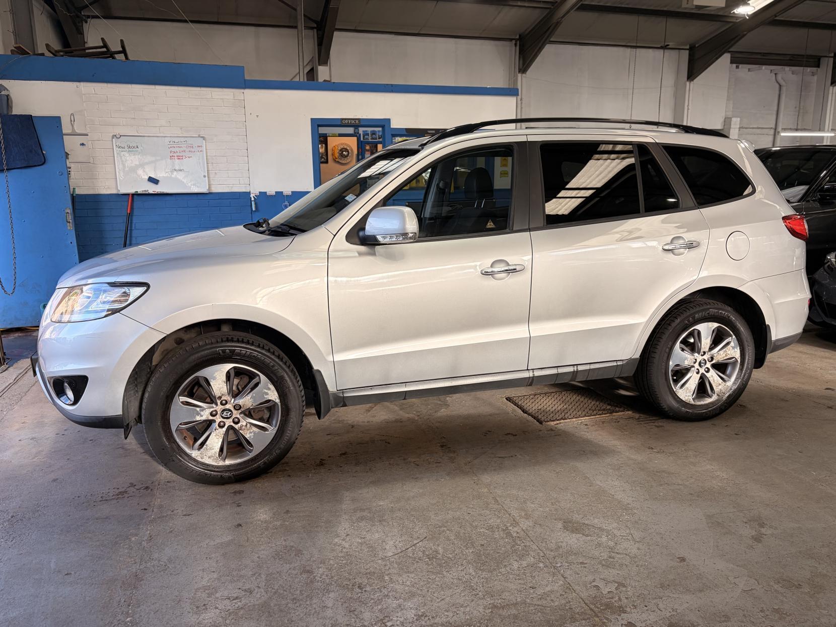 Hyundai Santa Fe - Image 3