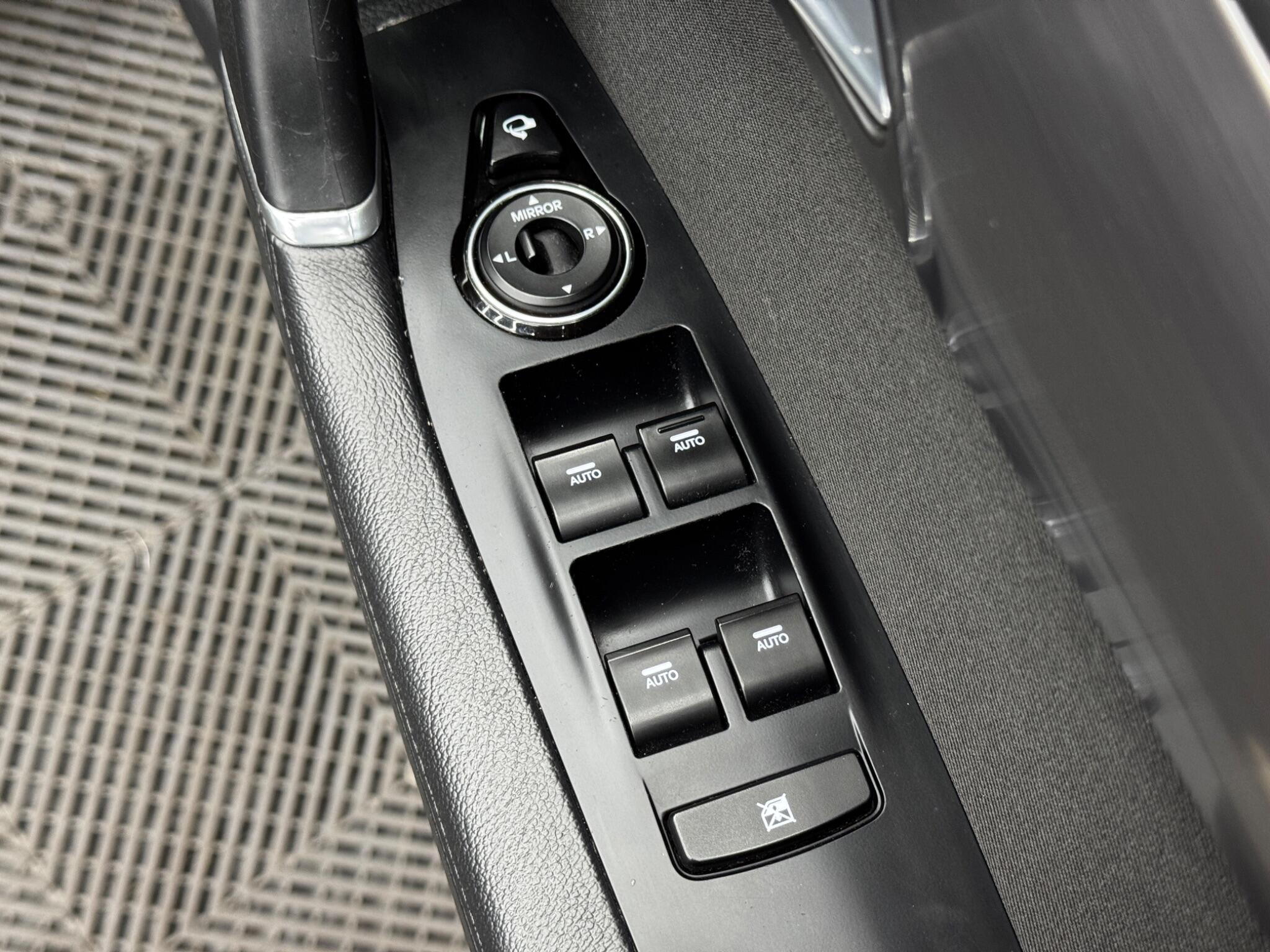 Hyundai i40 - Image 39