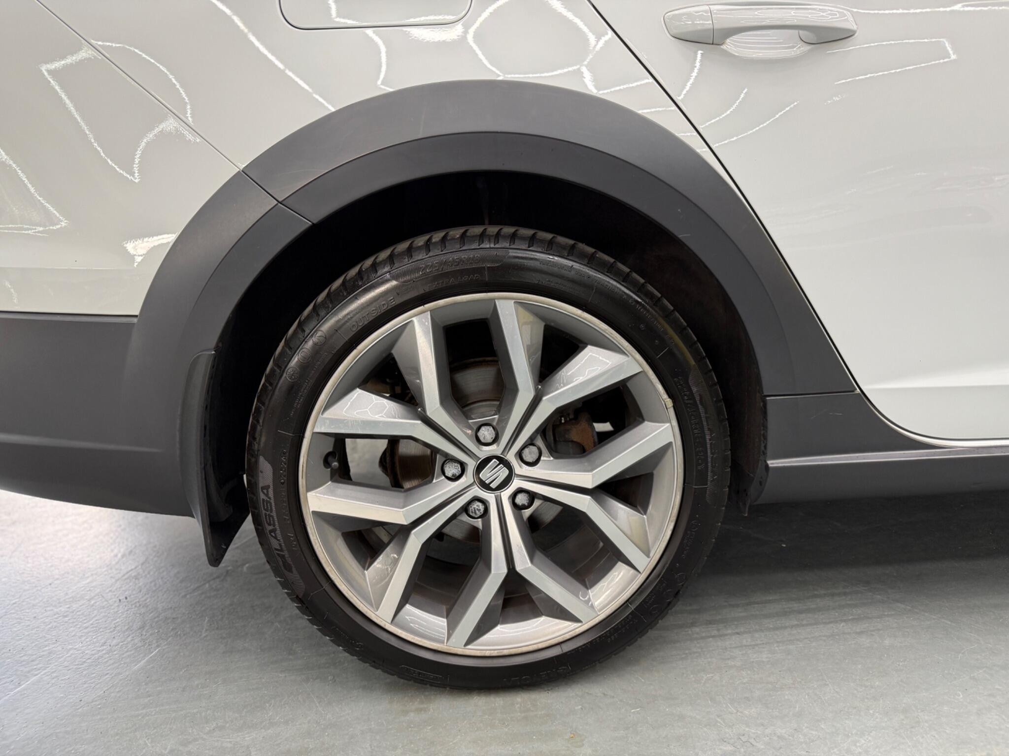 SEAT Leon - Image 20