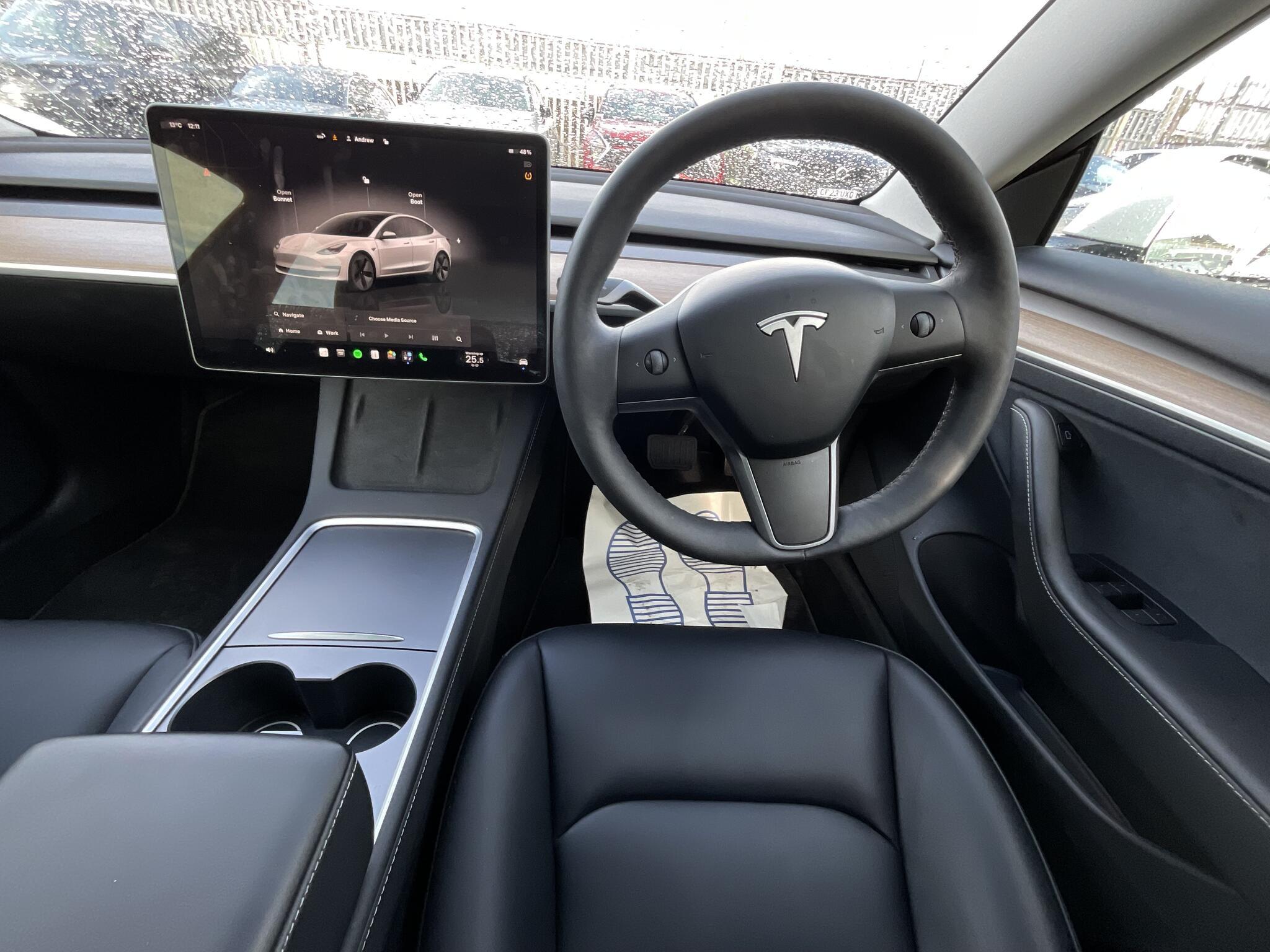 Tesla Model 3 - Image 6
