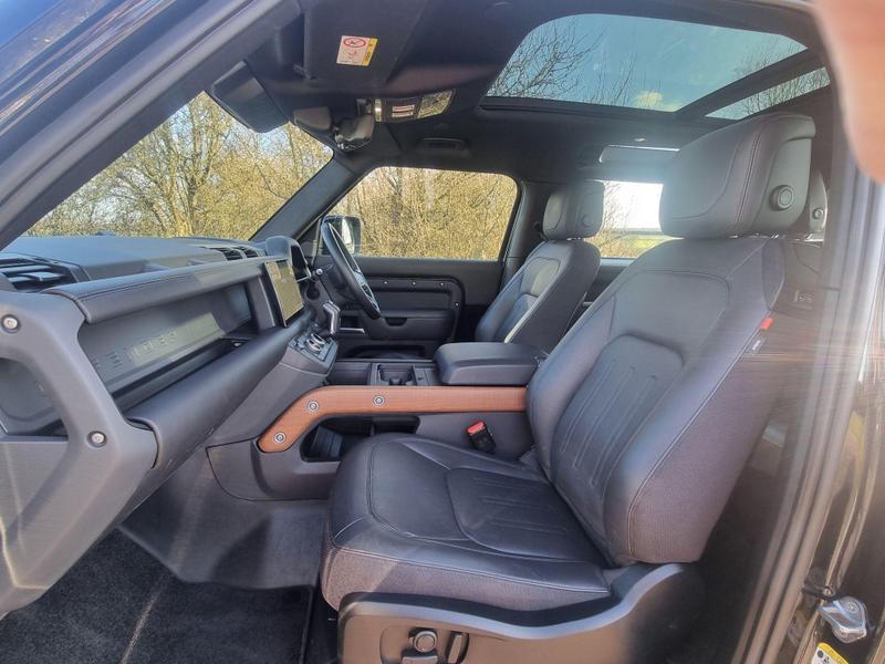 Land Rover Defender 90 - Image 4