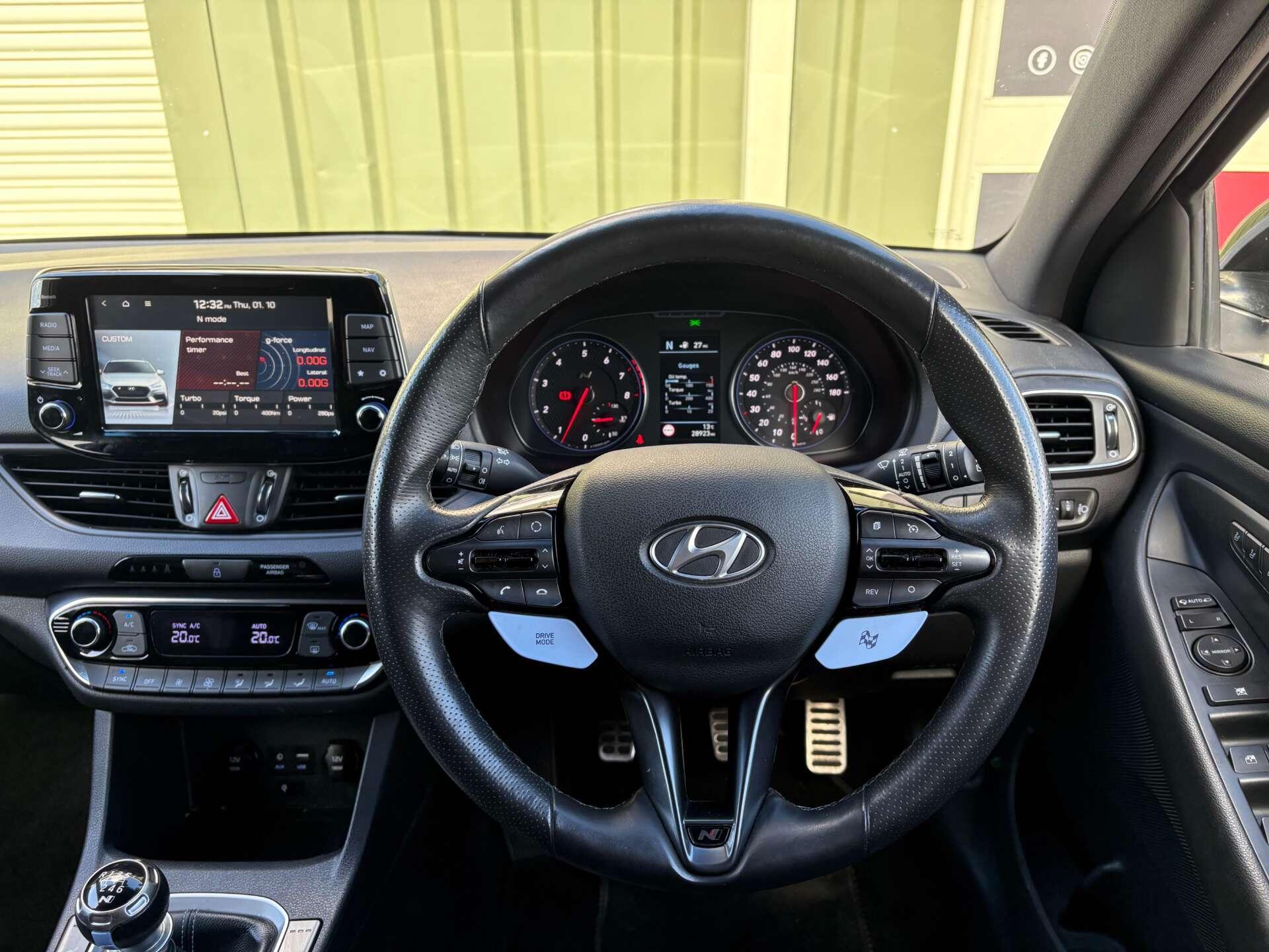 Hyundai i30 - Image 20