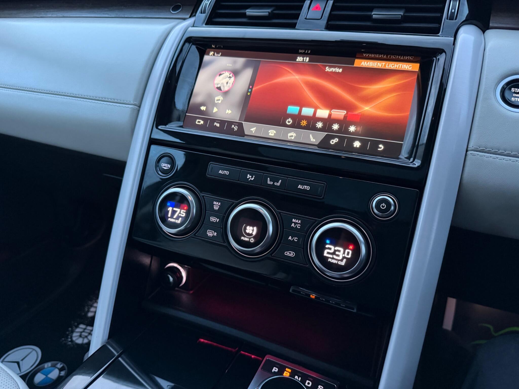 Land Rover Discovery - Image 86