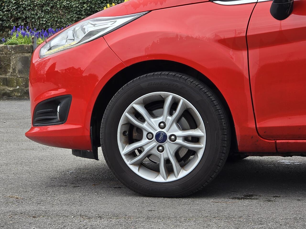 Ford Fiesta - Image 29