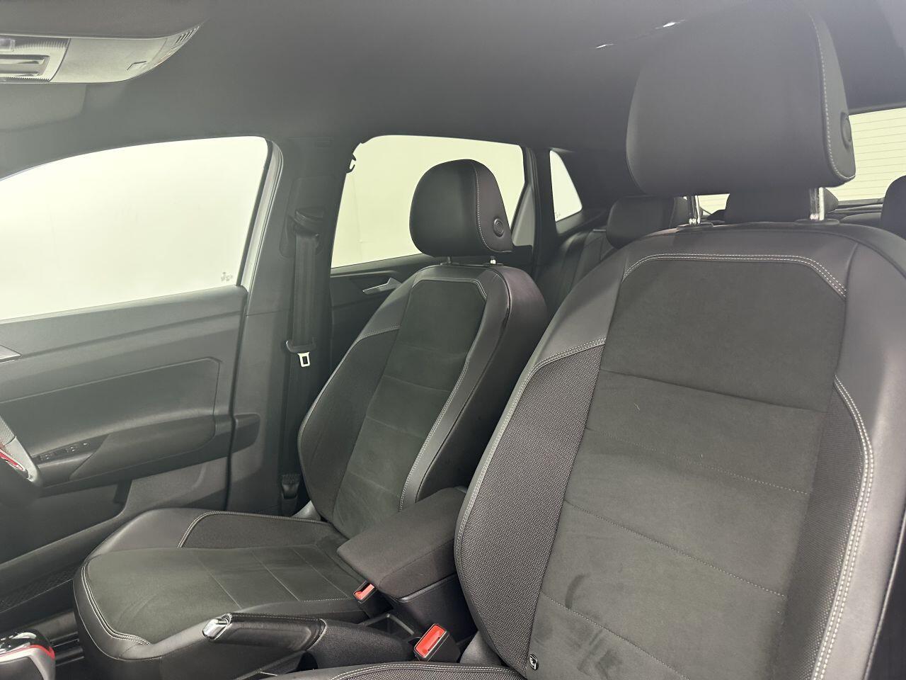 Volkswagen Polo - Image 12