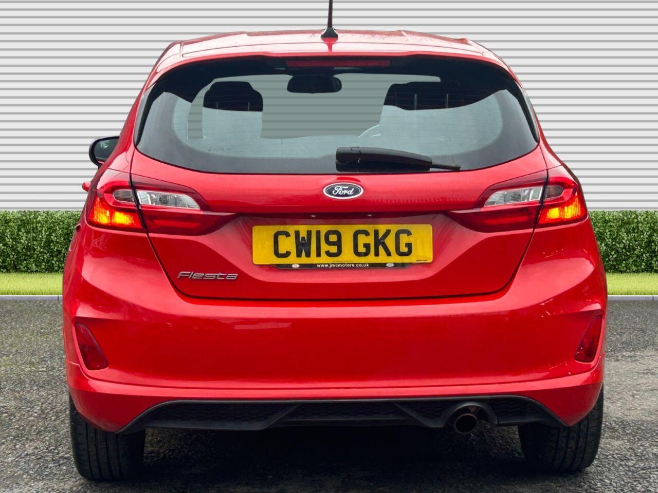 Ford Fiesta - Image 10