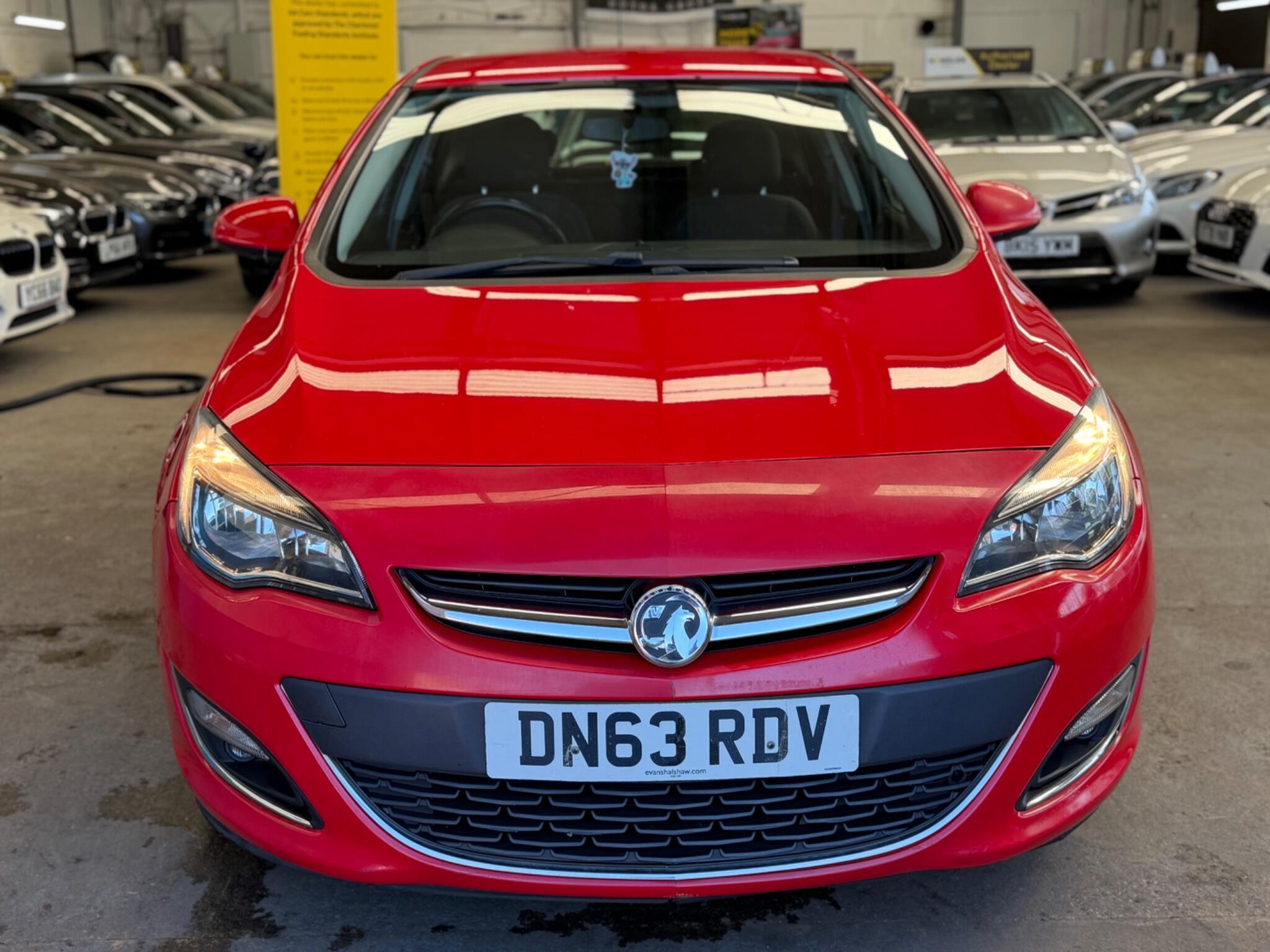 Vauxhall Astra - Image 2