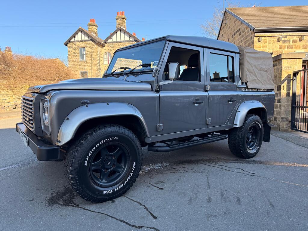Land Rover Defender 110 - Image 9
