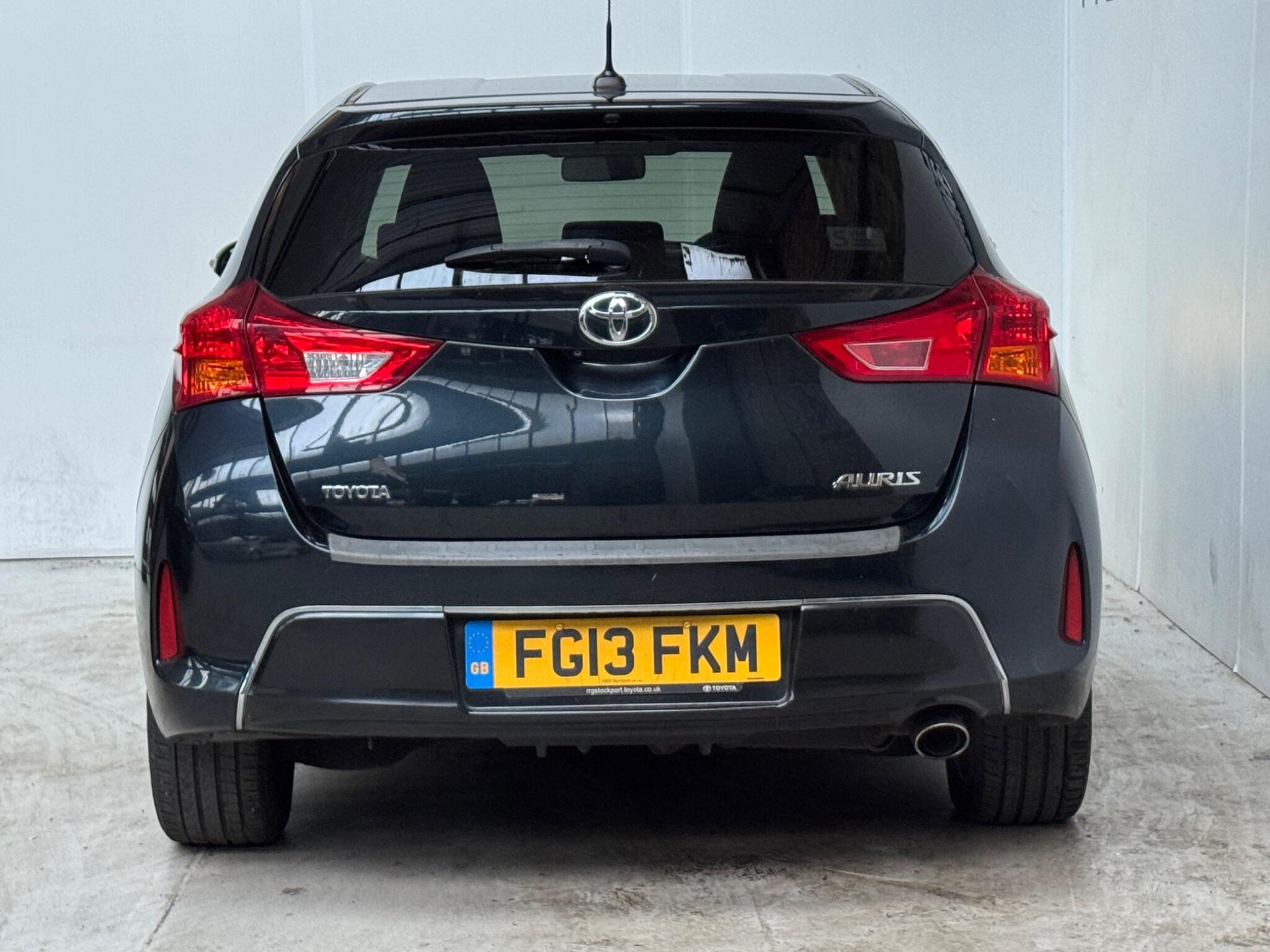 Toyota Auris - Image 6