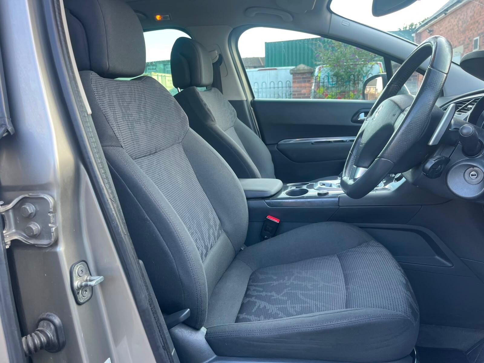Peugeot 3008 - Image 11