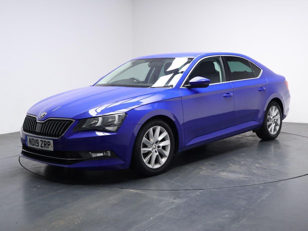 Skoda Superb - Image 6