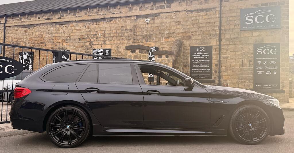 BMW 5 Series - Image 3