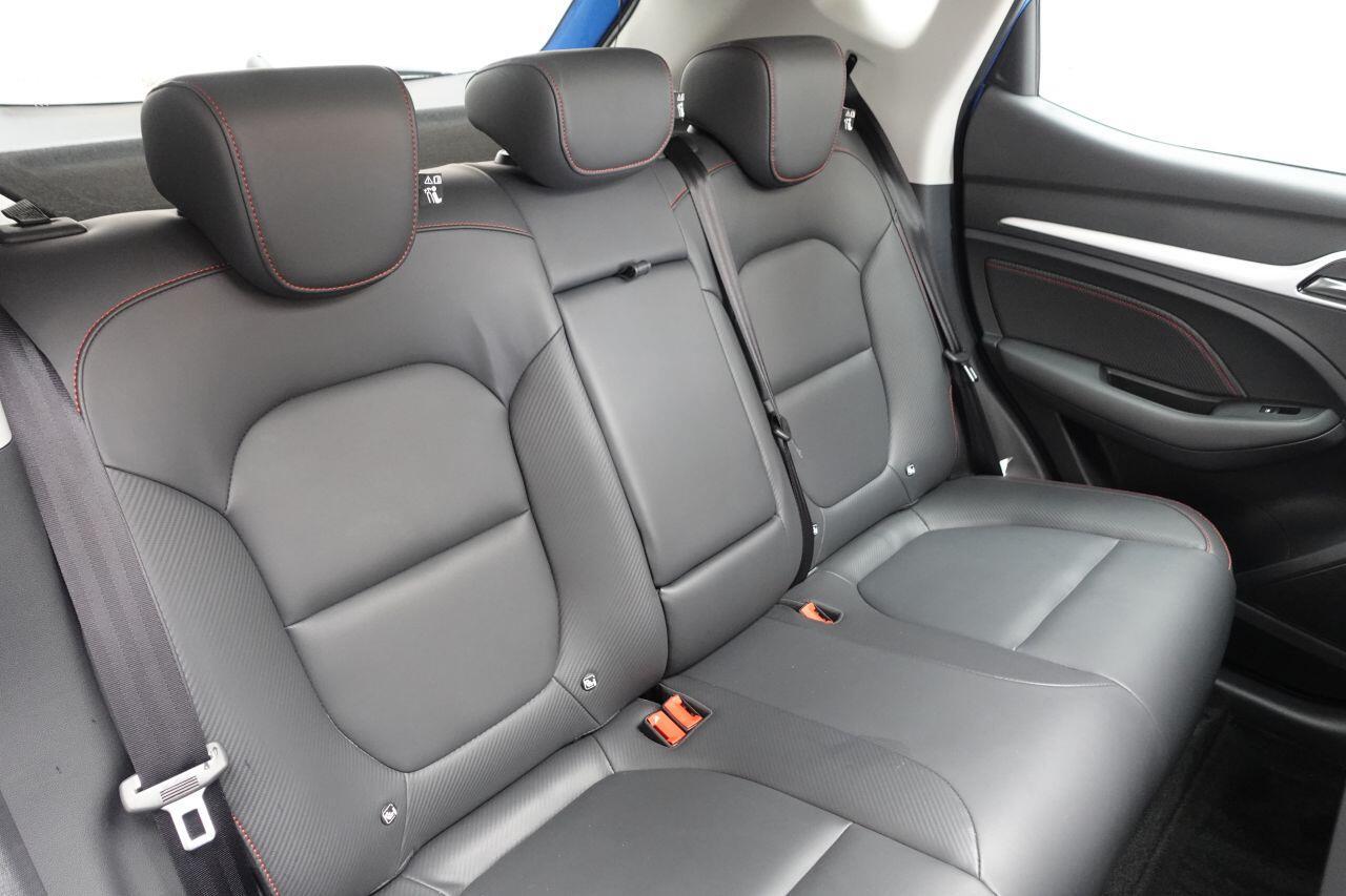 MG MG ZS - Image 18