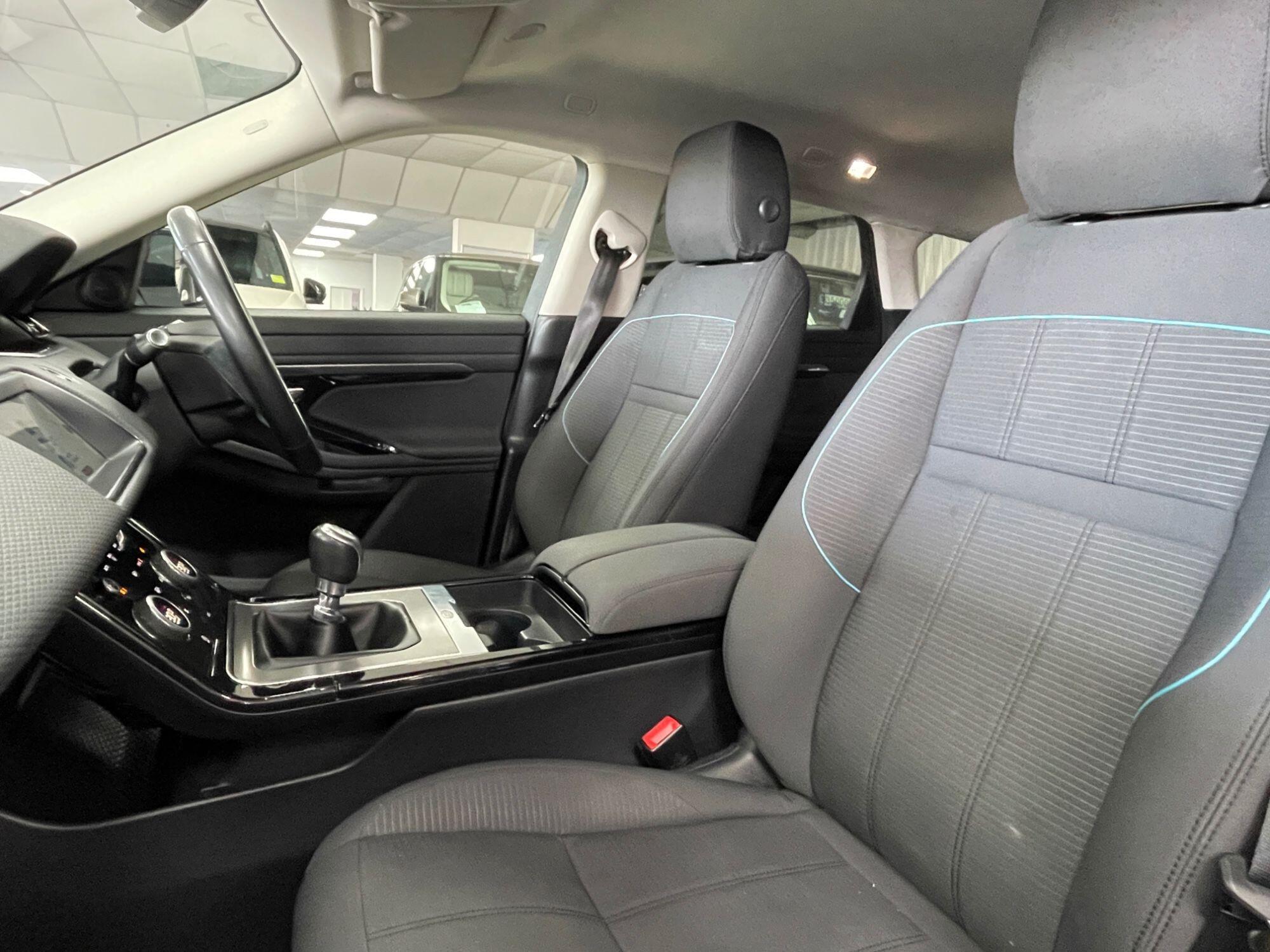 Land Rover Range Rover Evoque - Image 31