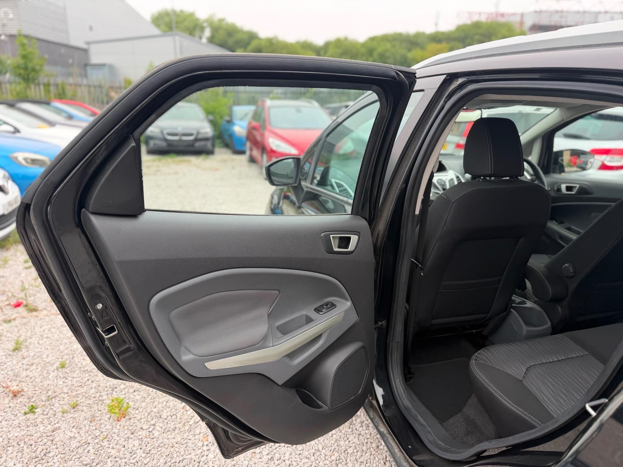 Ford Ecosport - Image 12