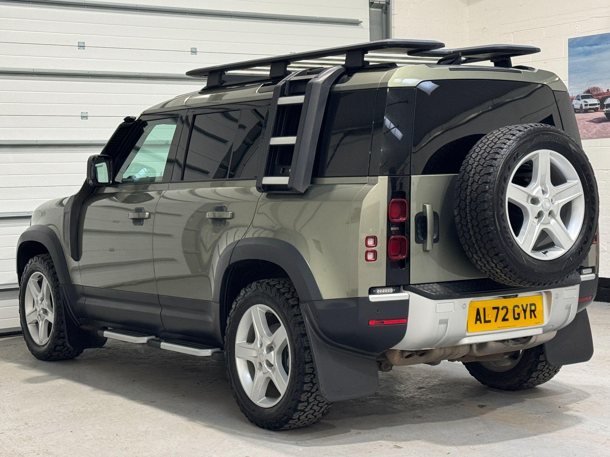 Land Rover Defender 110 - Image 15