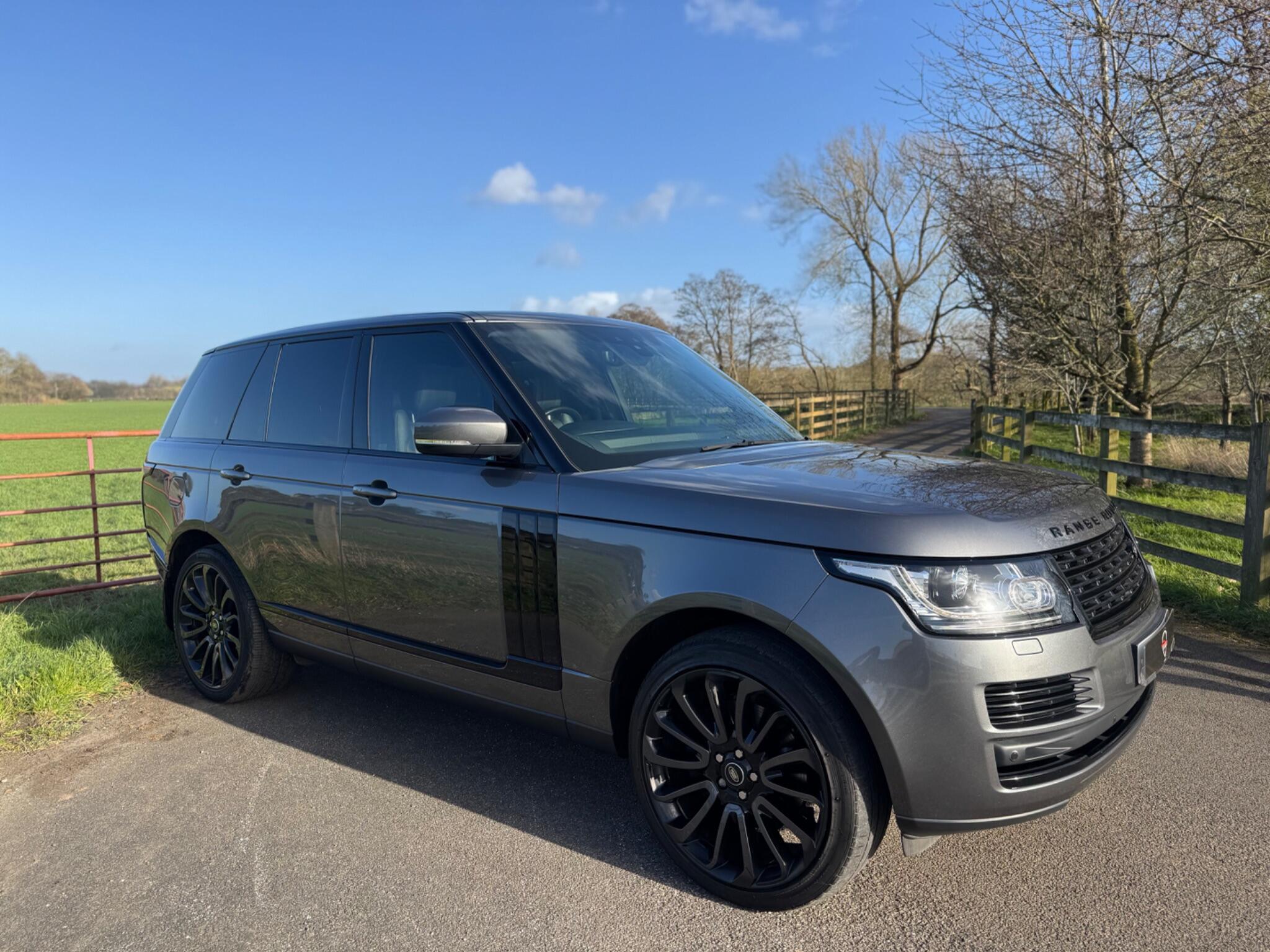 Land Rover Range Rover - Image 8