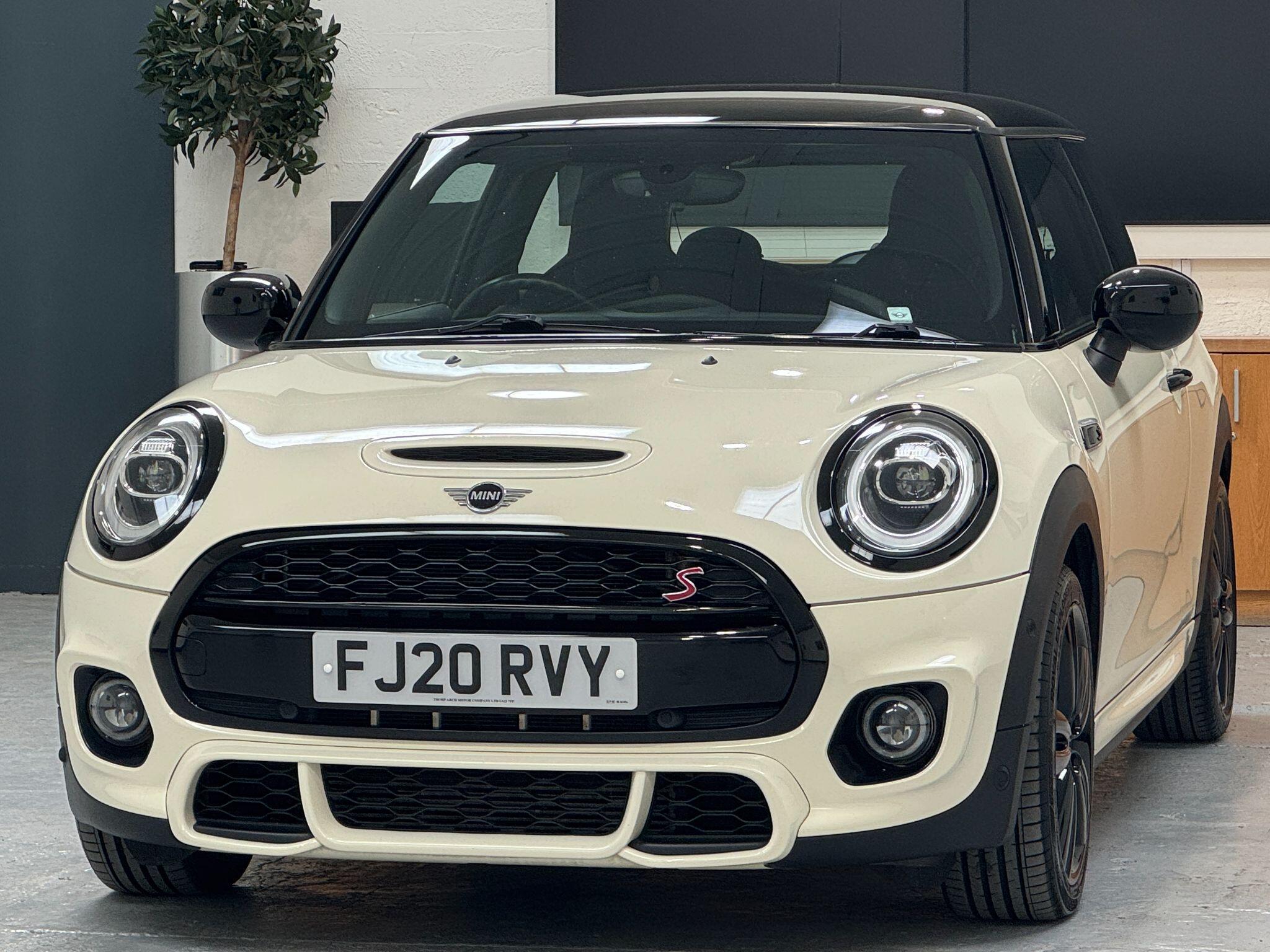 MINI Hatch - Image 4