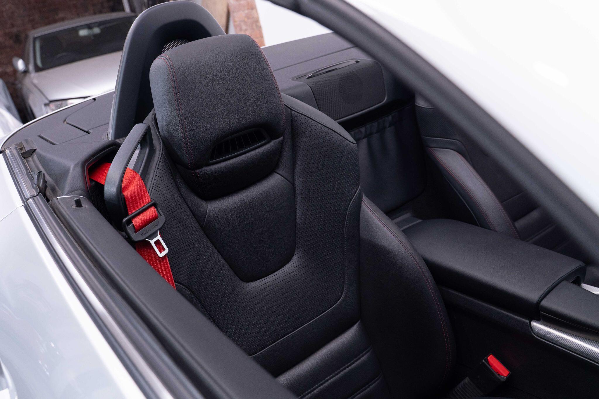 Mercedes SLC - Image 14