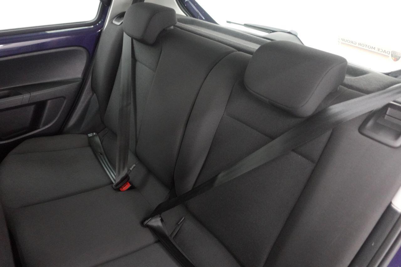 Volkswagen up! - Image 18