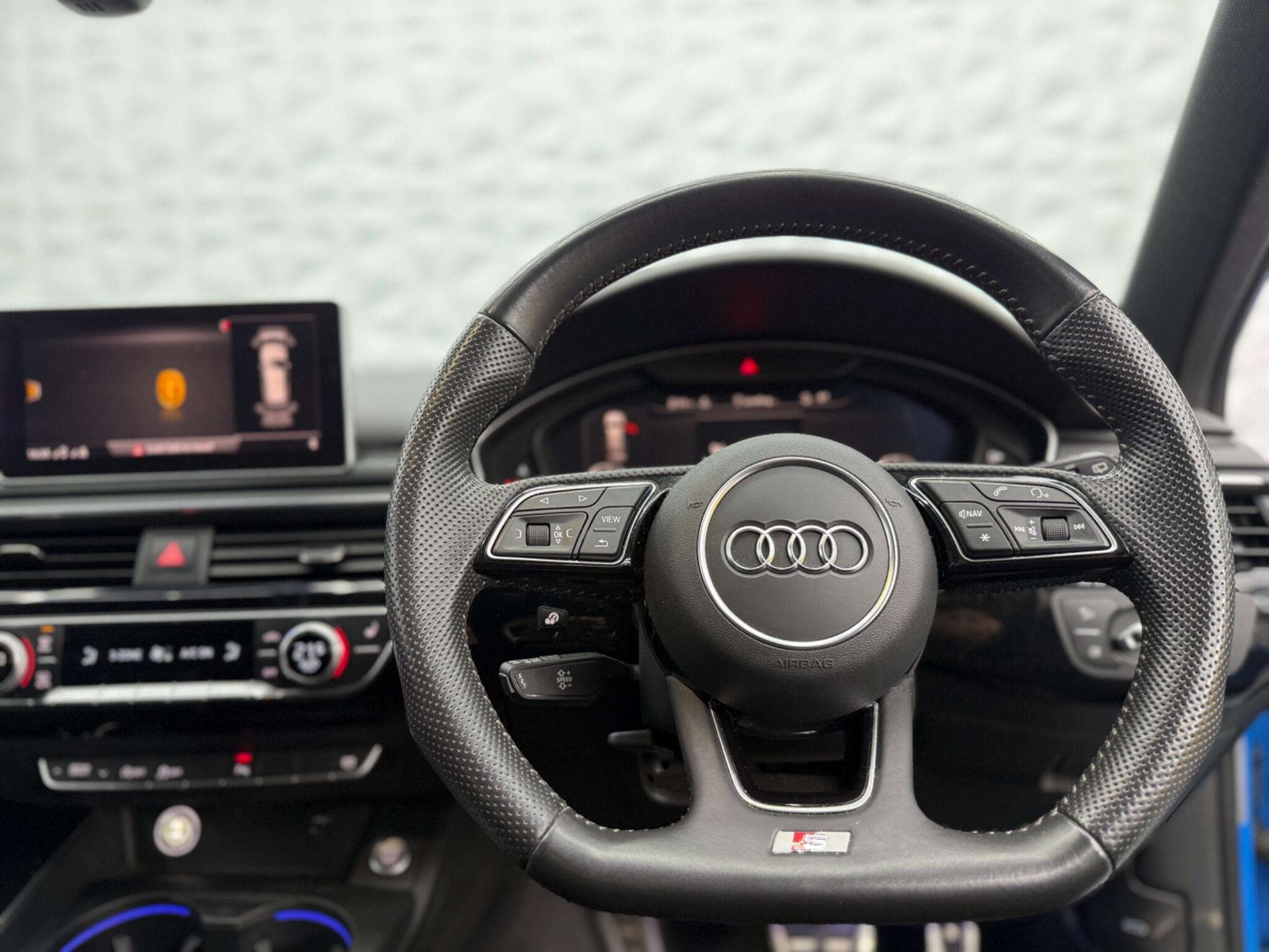 Audi A4 Avant - Image 34