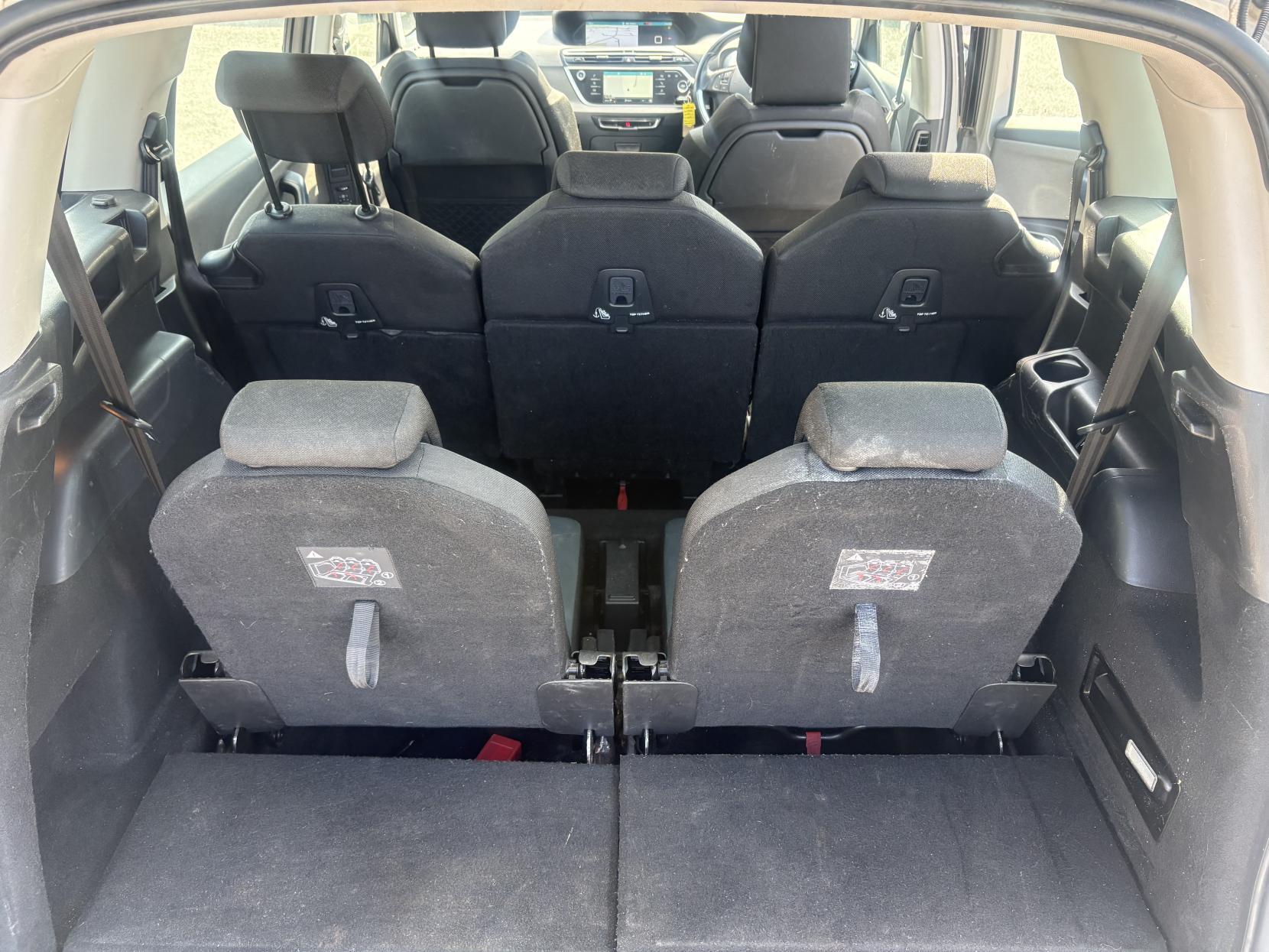 Citroen Grand C4 Picasso - Image 18