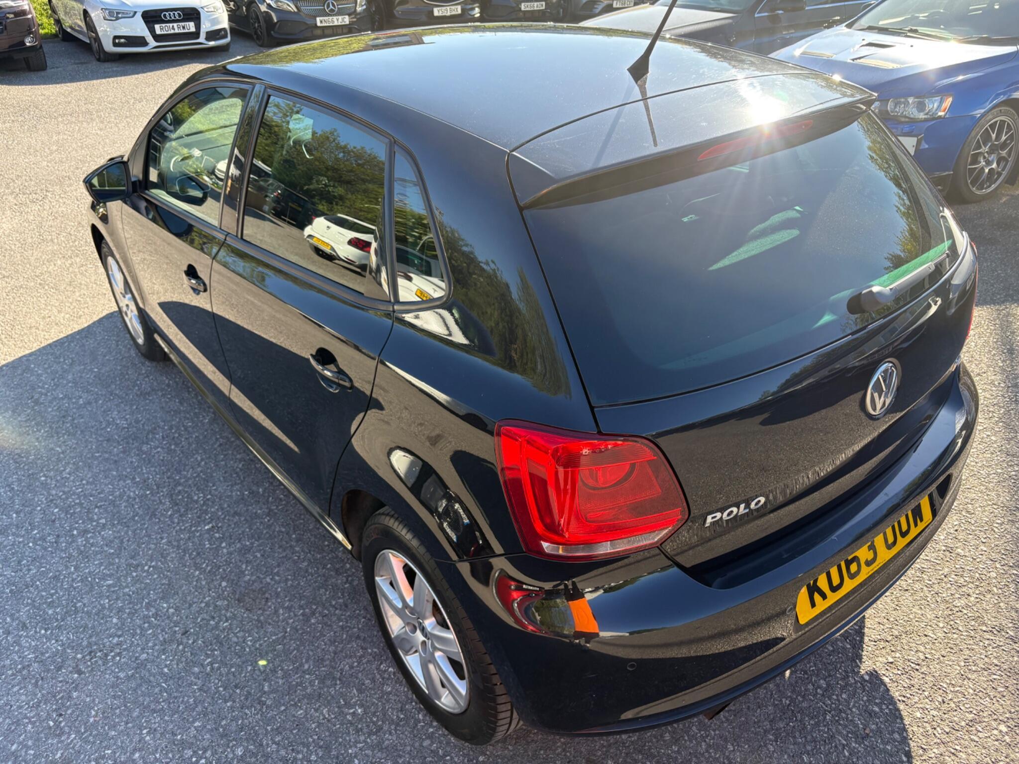 Volkswagen Polo - Image 12