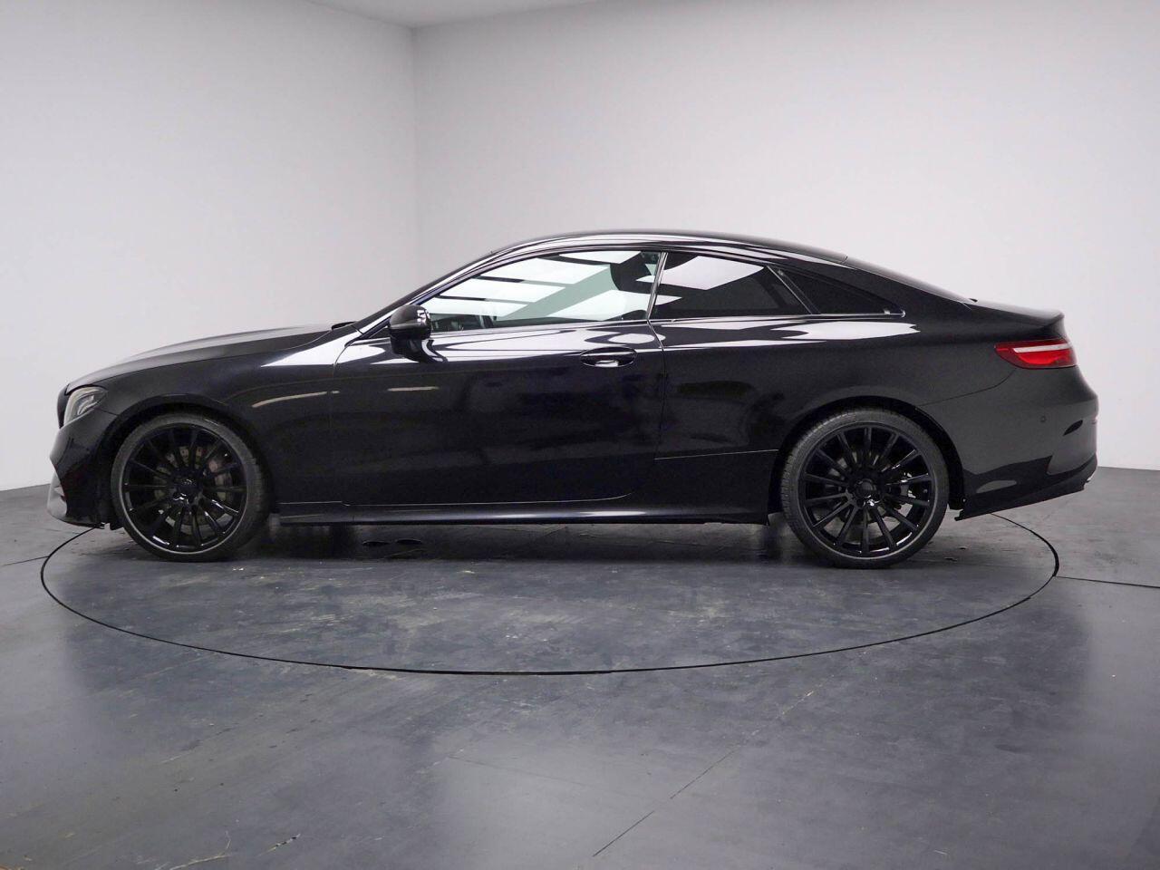 Mercedes E-Class - Image 7