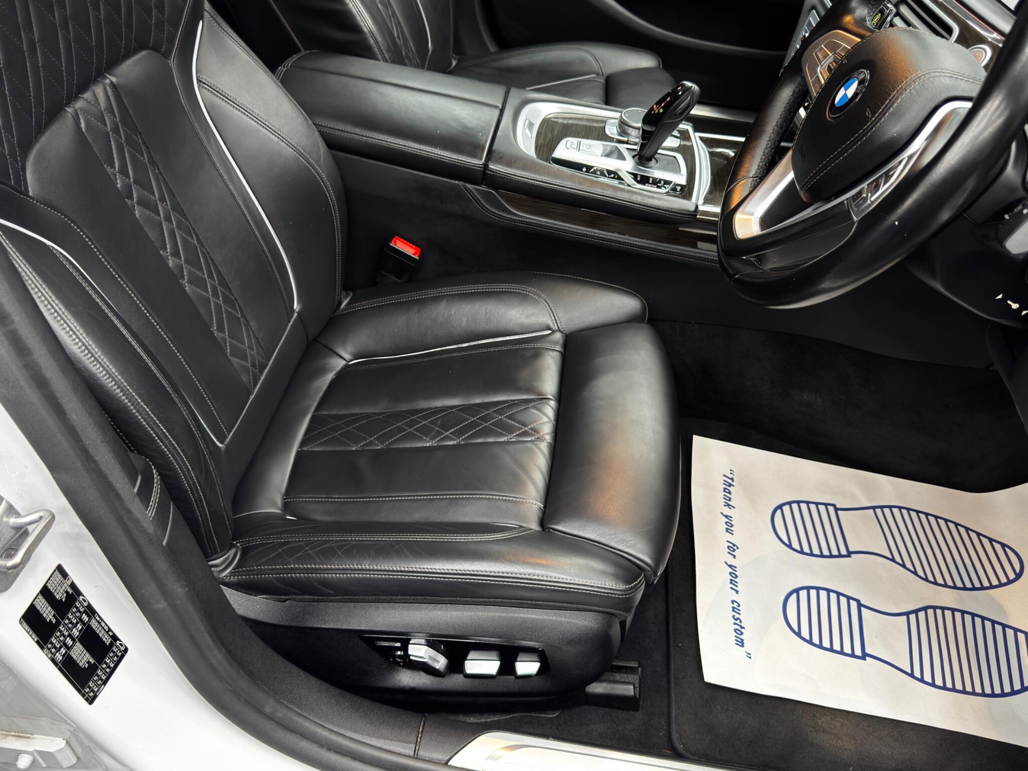 BMW 7 Series - Image 13