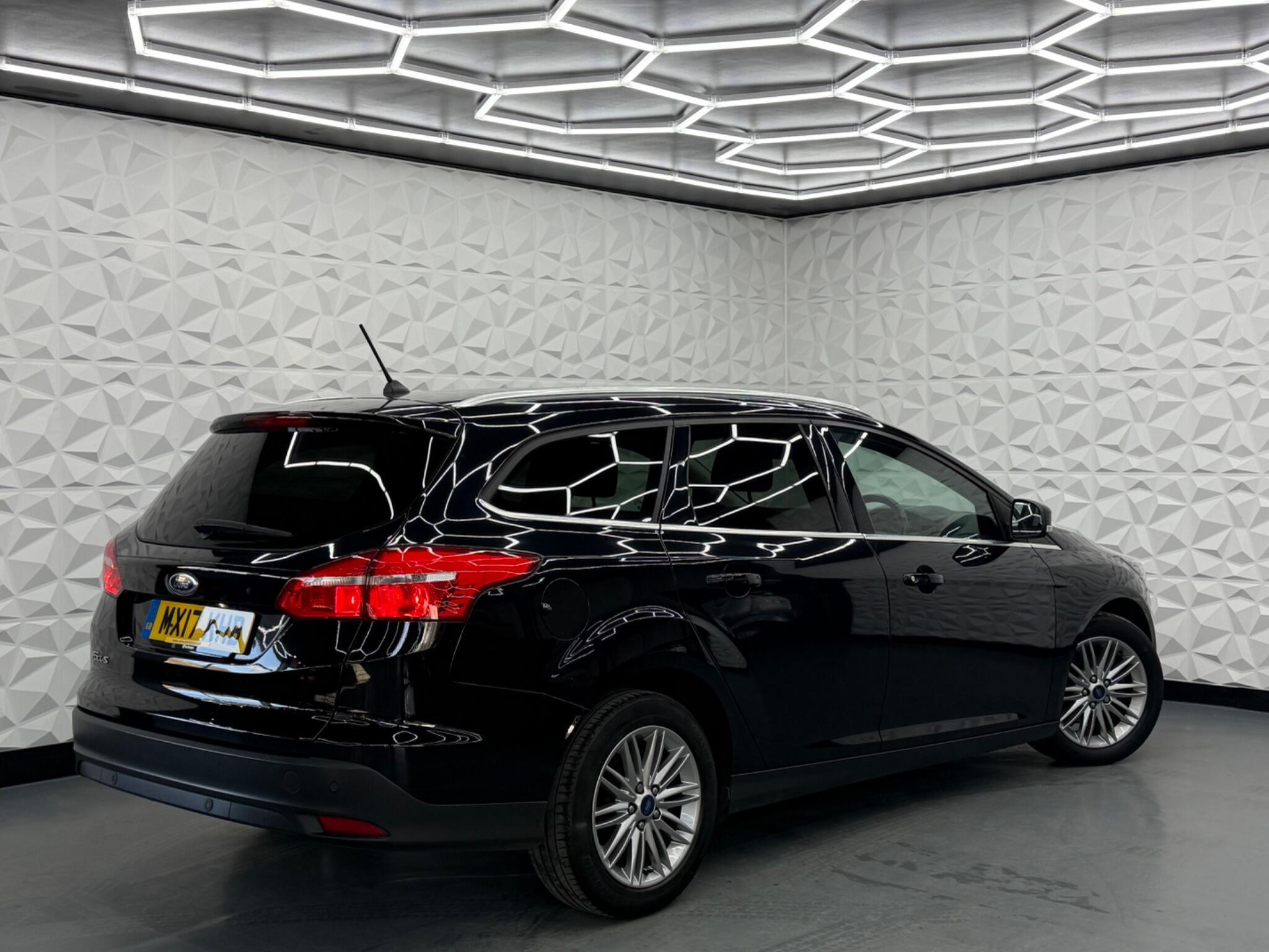 Ford Focus - Image 3